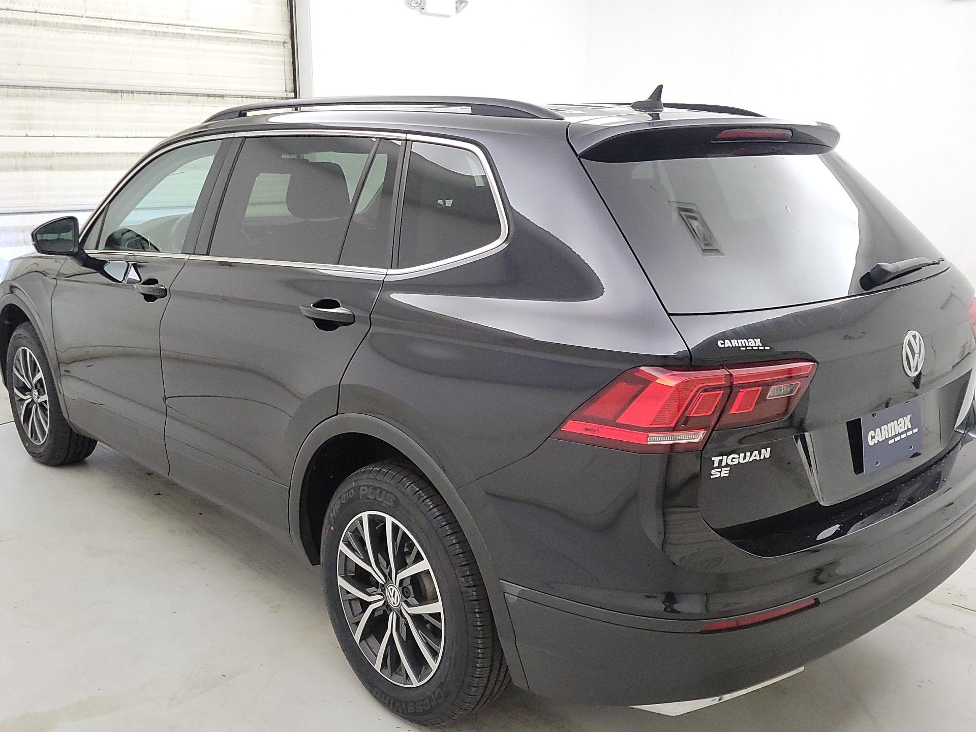 Thumbnail: 2019 Volkswagen Tiguan - 7