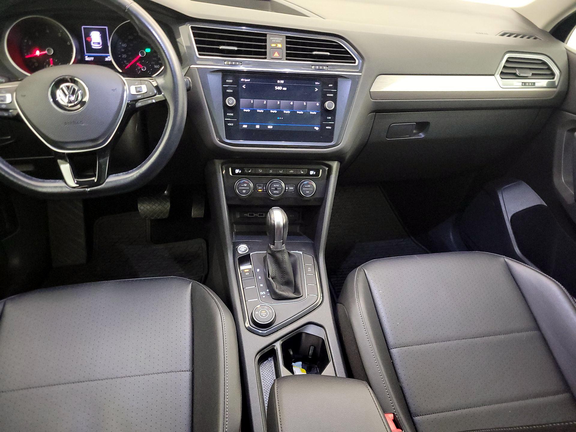 Thumbnail: 2019 Volkswagen Tiguan - 8
