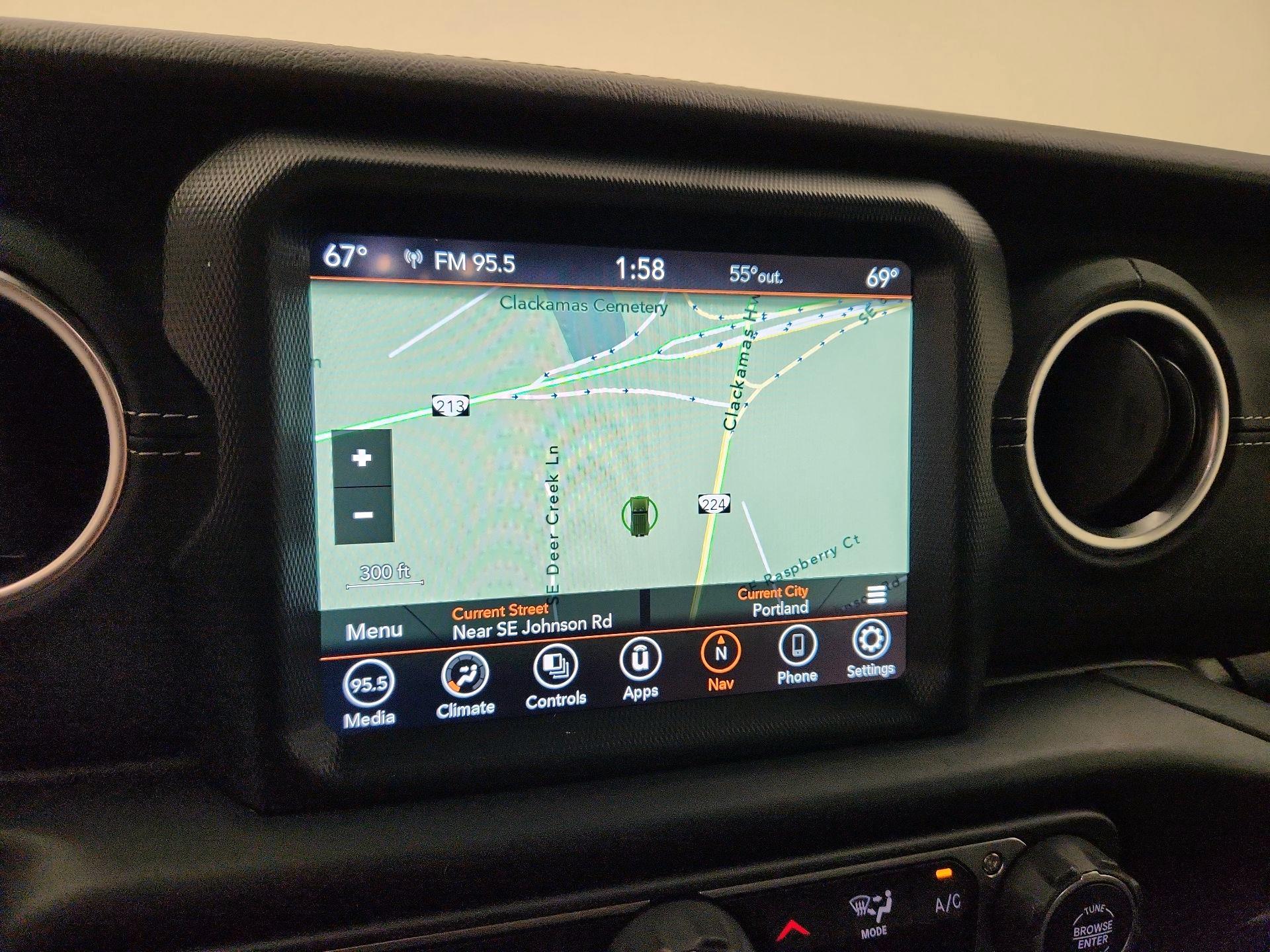 Thumbnail: 2022 Jeep Wrangler - 14