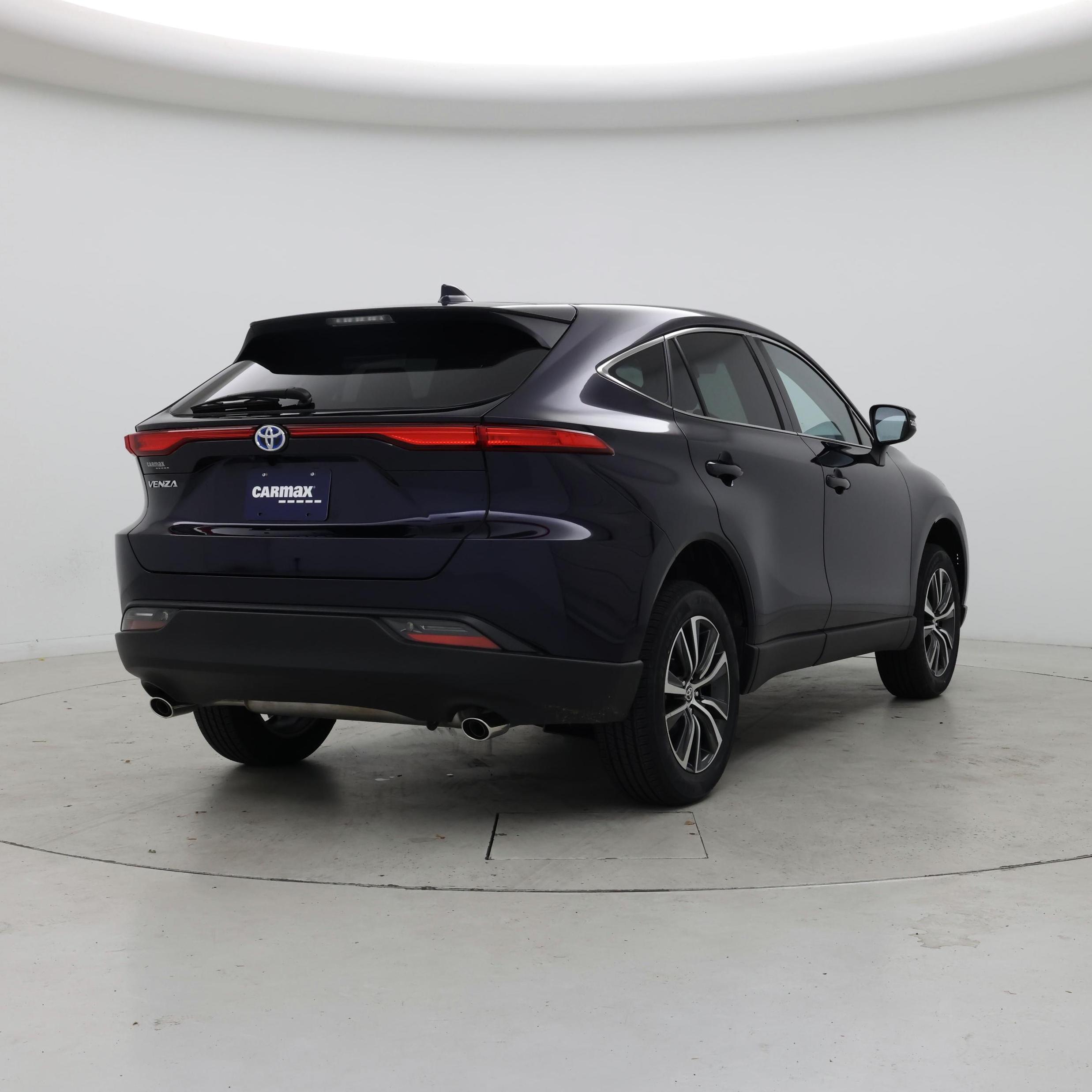 Thumbnail: 2024 Toyota Venza - 8