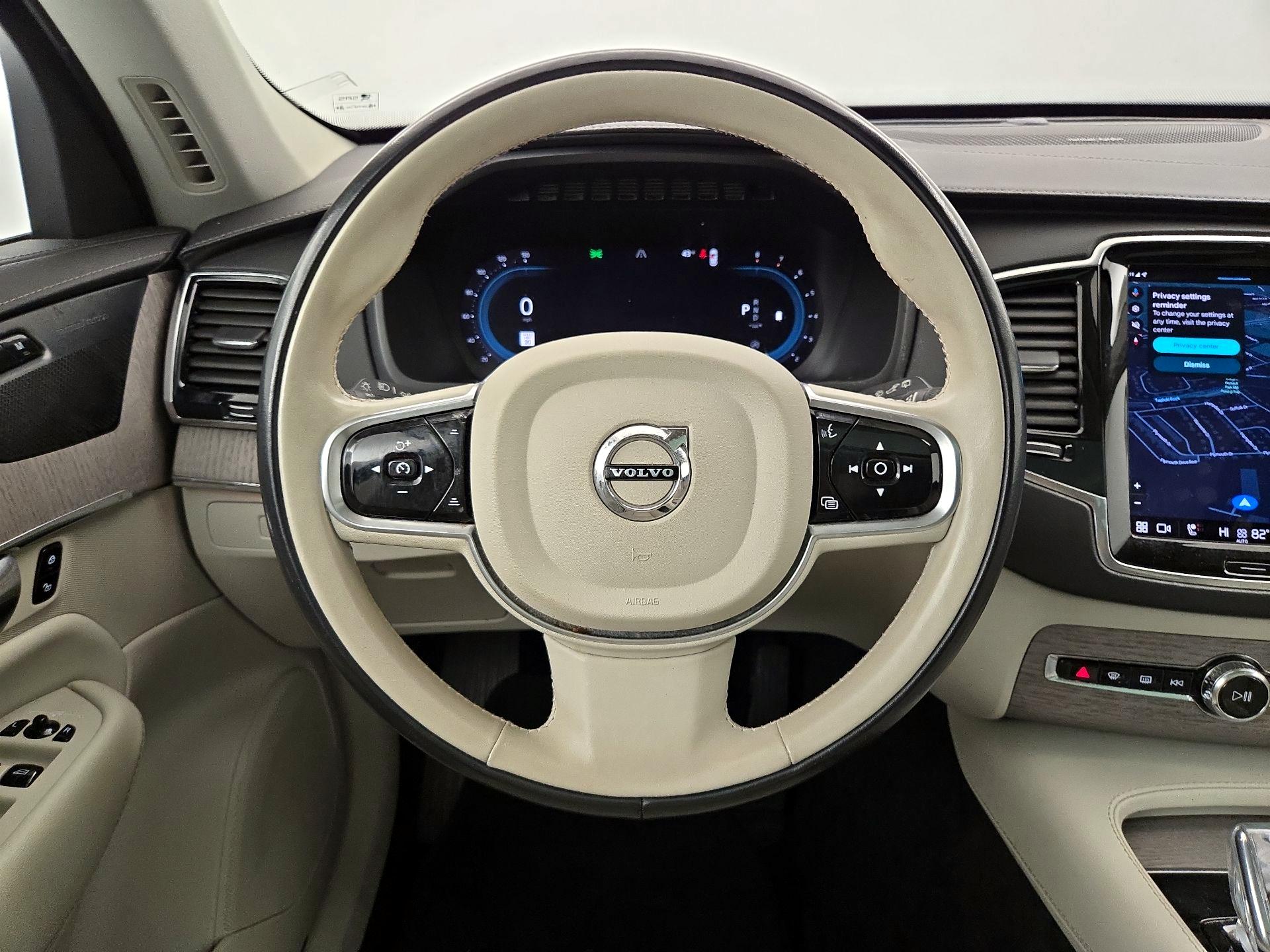 Thumbnail: 2023 Volvo XC90 - 10