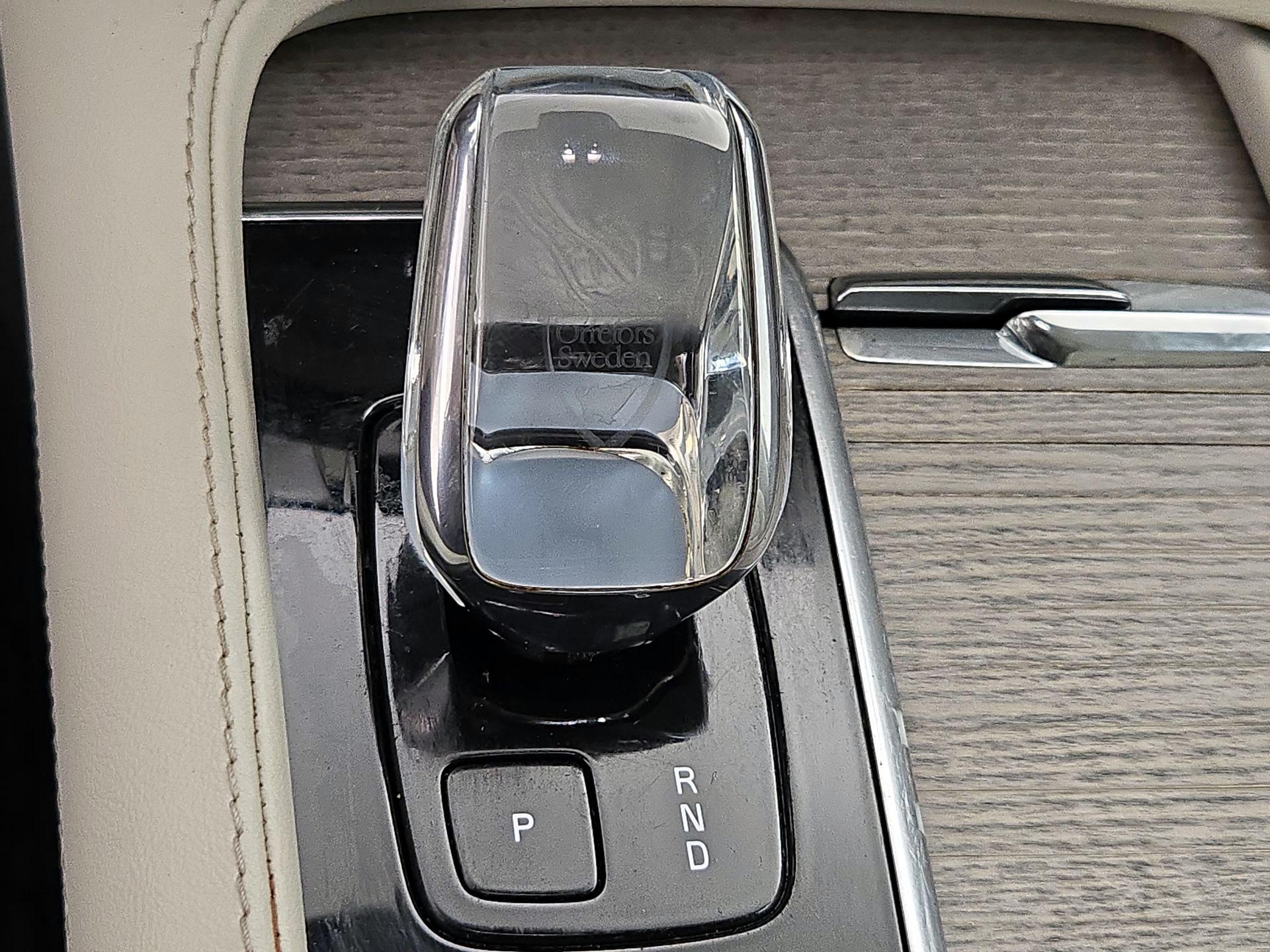 Thumbnail: 2023 Volvo XC90 - 18