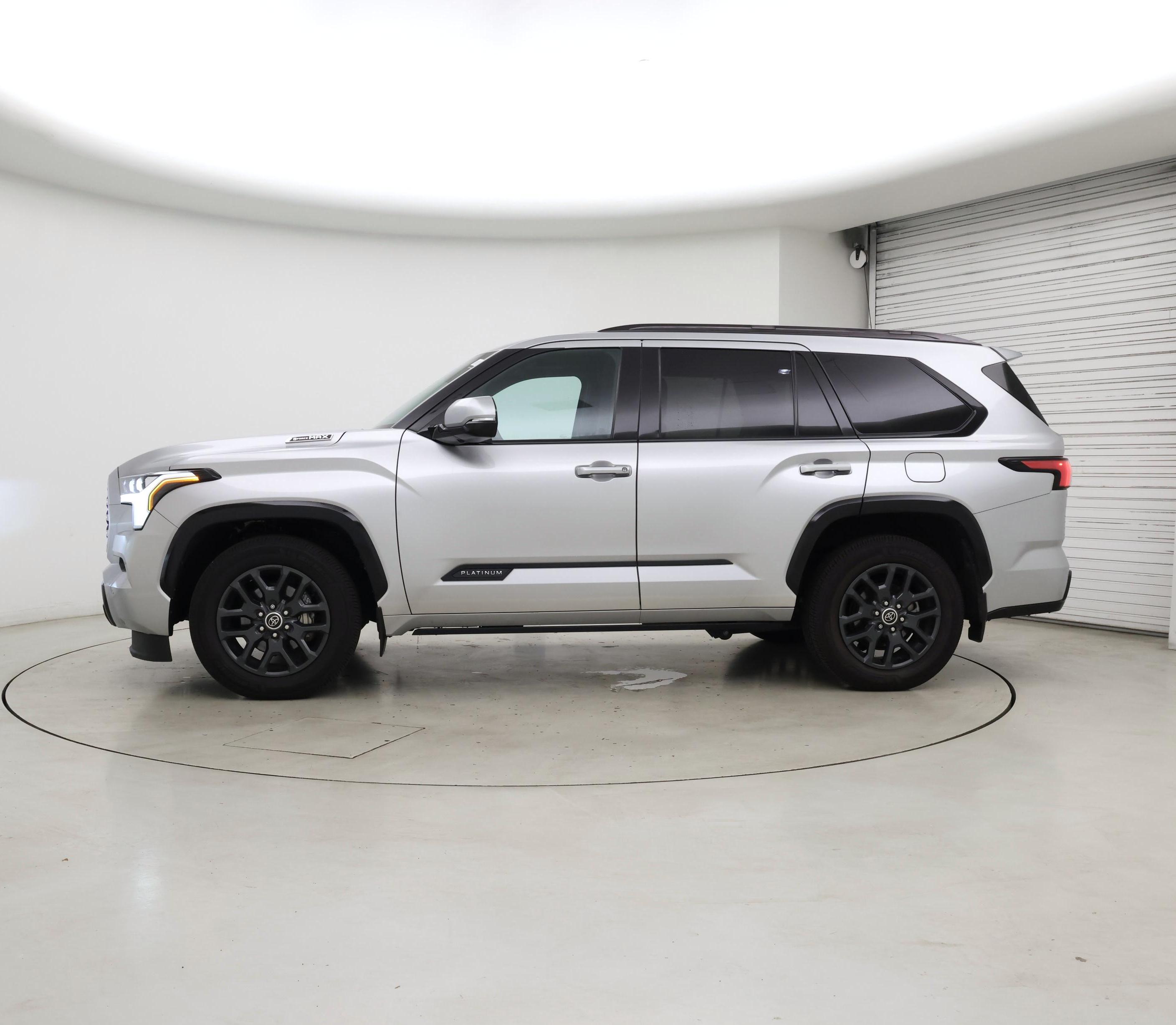 Thumbnail: 2023 Toyota Sequoia - 3
