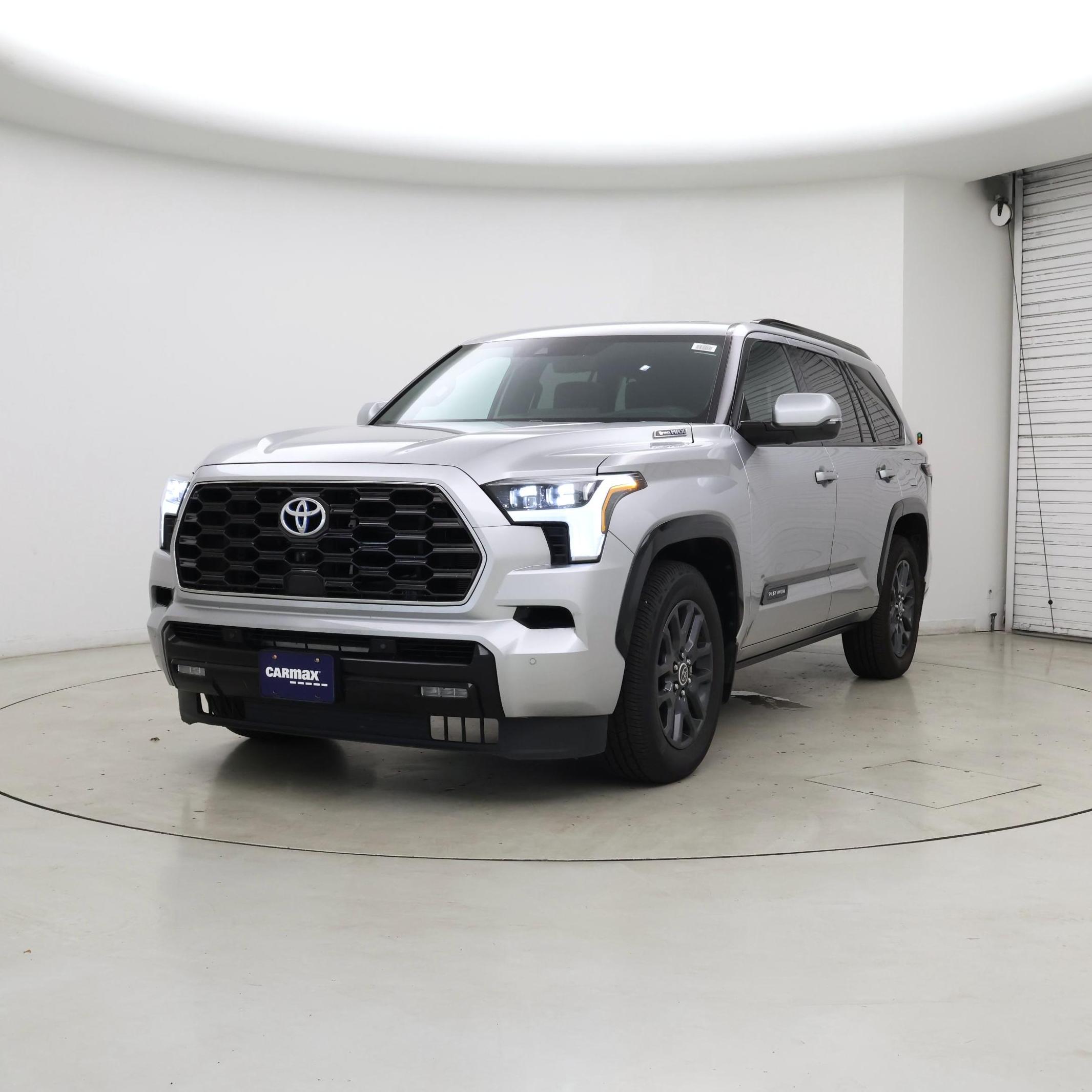 Thumbnail: 2023 Toyota Sequoia - 4