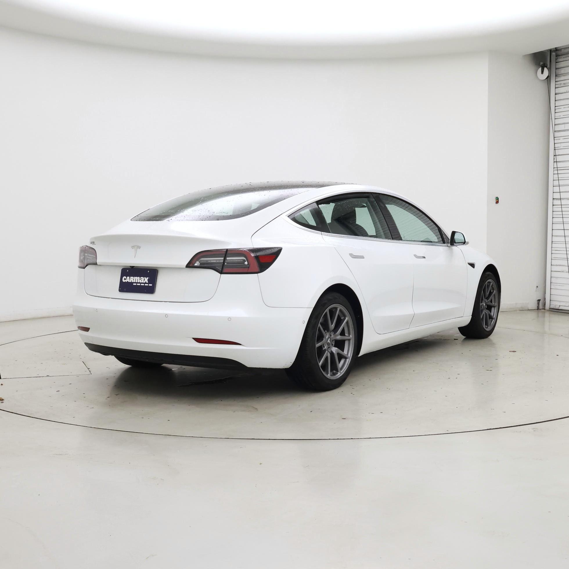 Thumbnail: 2020 Tesla Model 3 - 8