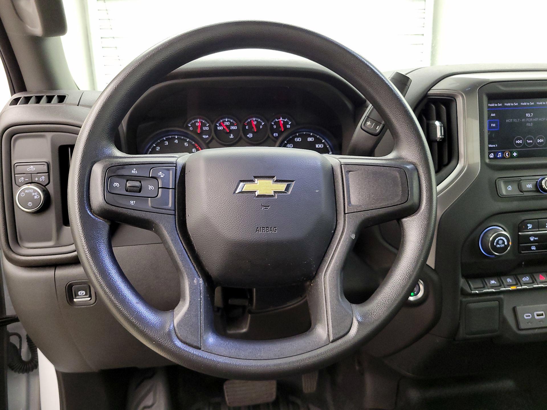 Thumbnail: 2024 Chevrolet Silverado 1500 - 10