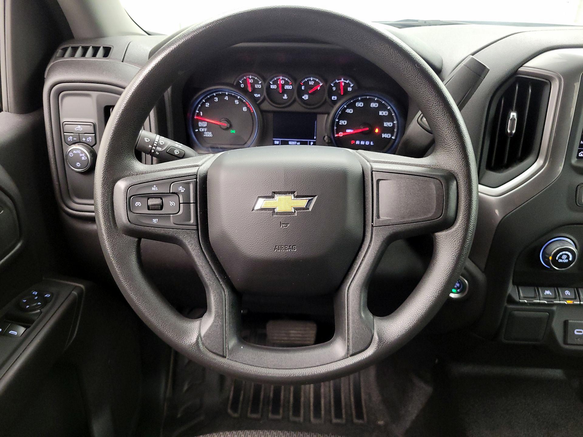Thumbnail: 2024 Chevrolet Silverado 1500 - 10