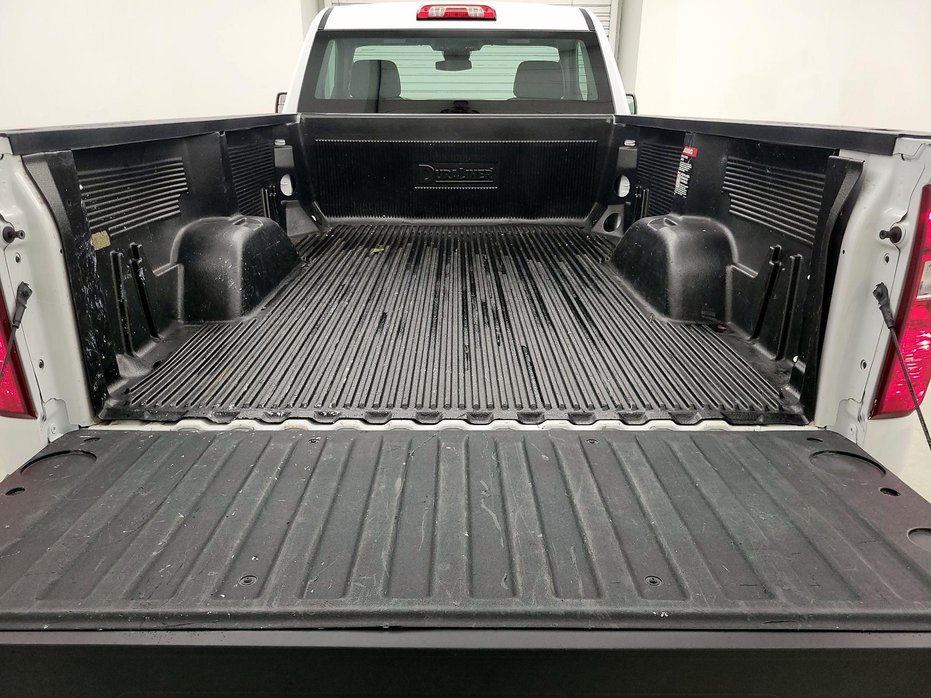 Thumbnail: 2024 Chevrolet Silverado 1500 - 19