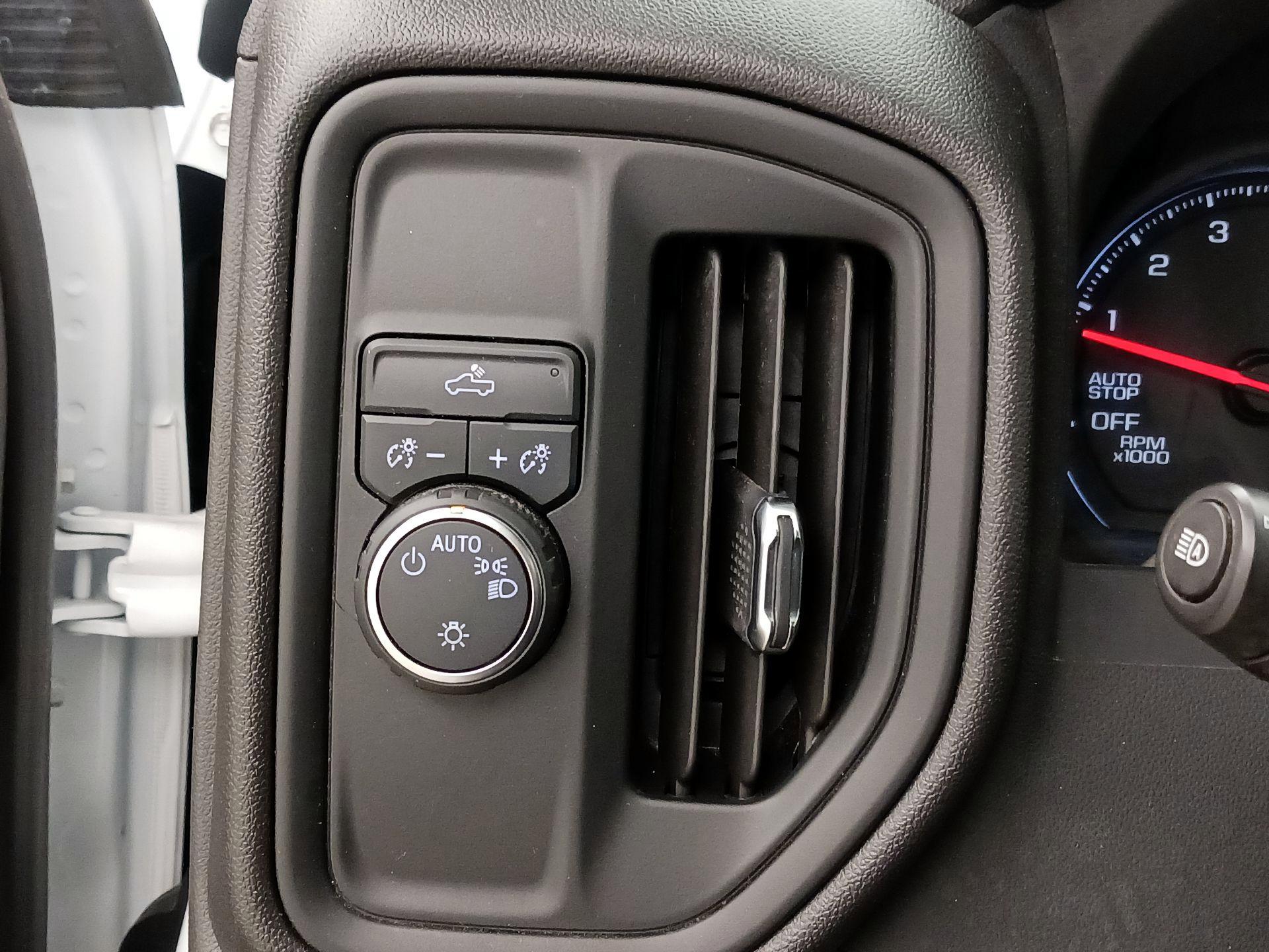 Thumbnail: 2024 Chevrolet Silverado 1500 - 13