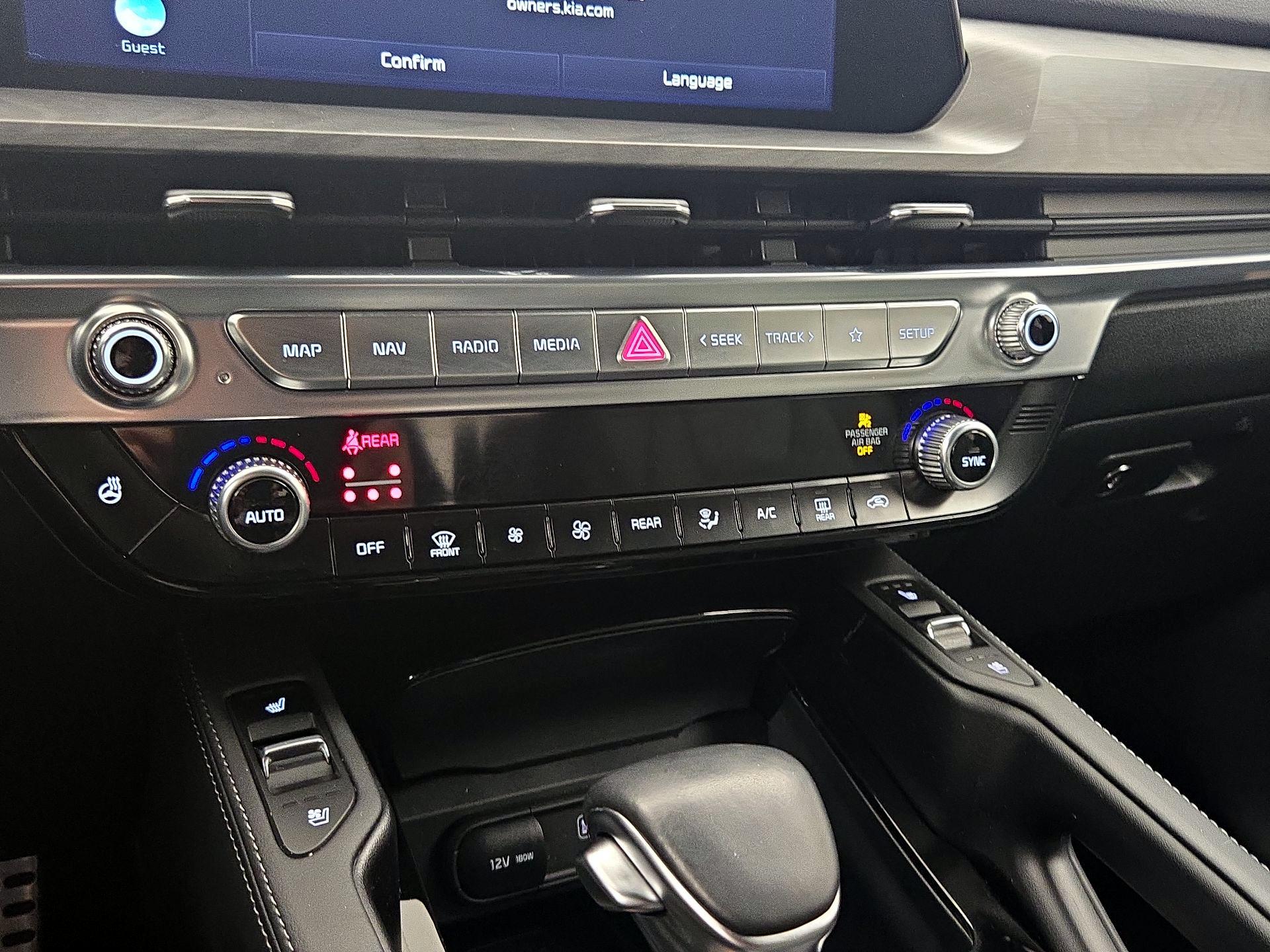 Thumbnail: 2024 Kia Telluride - 17