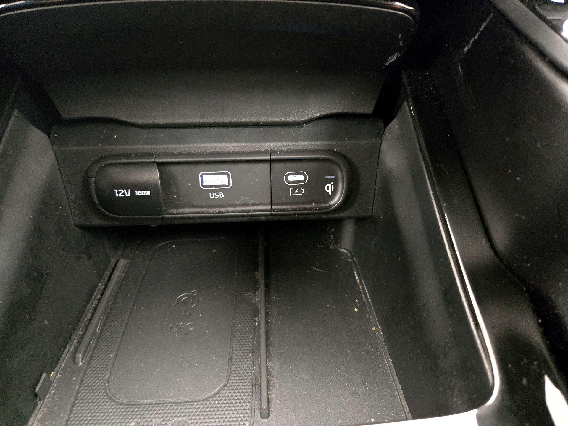 Thumbnail: 2024 Kia Telluride - 19