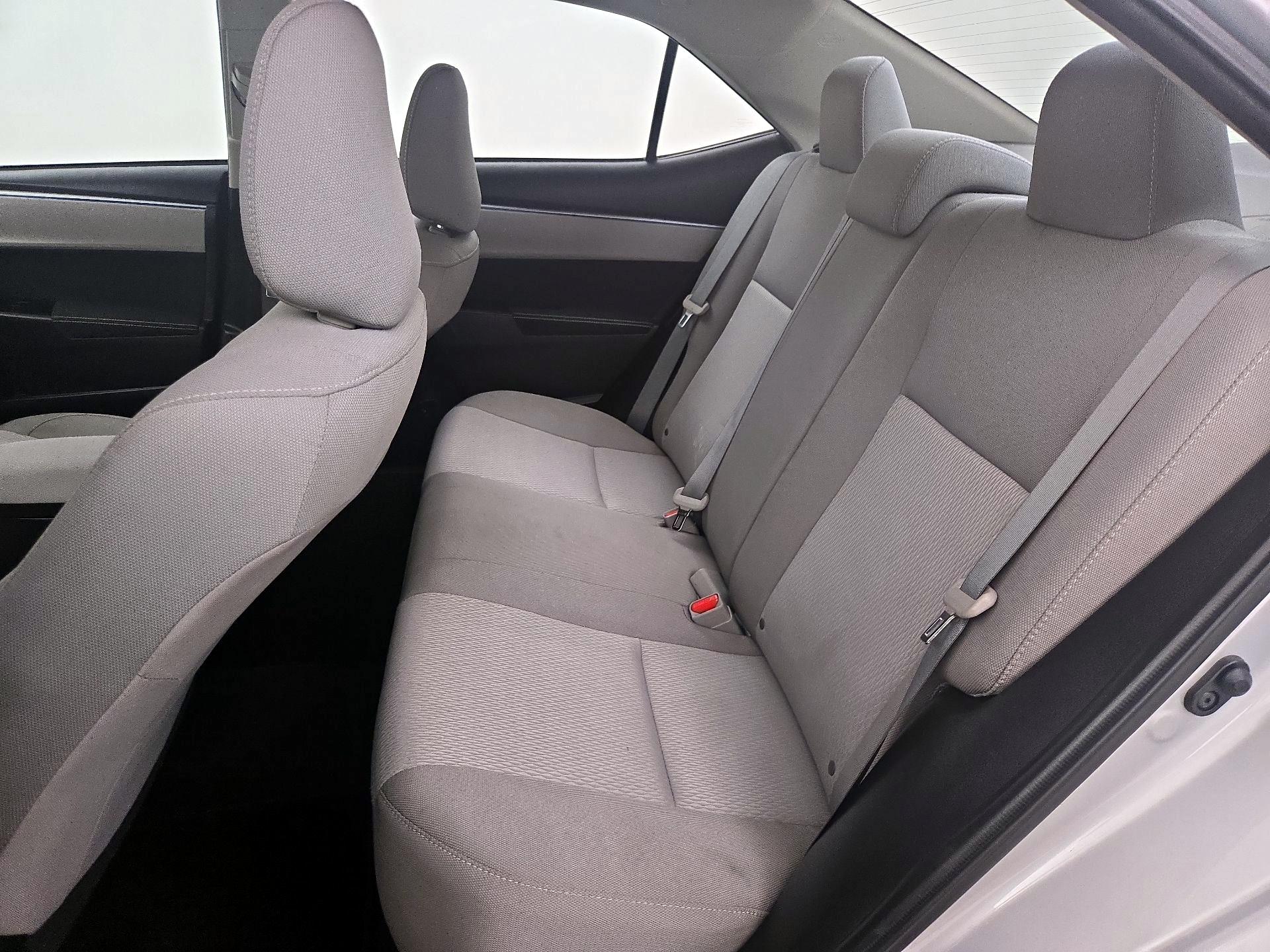 Thumbnail: 2014 Toyota Corolla - 19