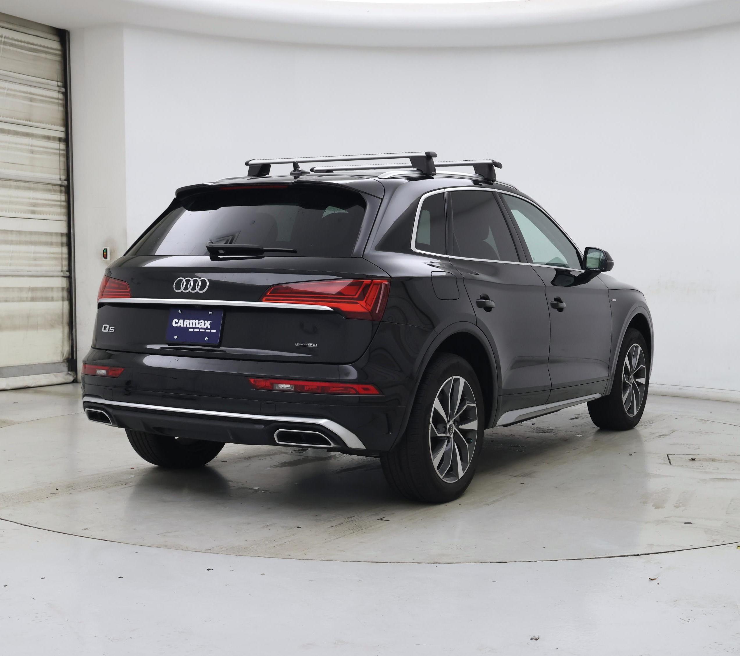 Thumbnail: 2023 Audi Q5 - 8