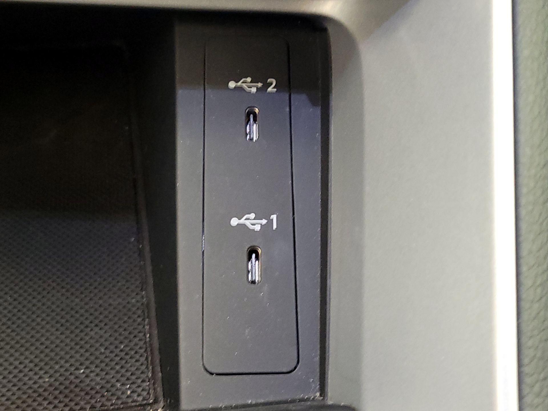 Thumbnail: 2022 Audi Q3 - 18