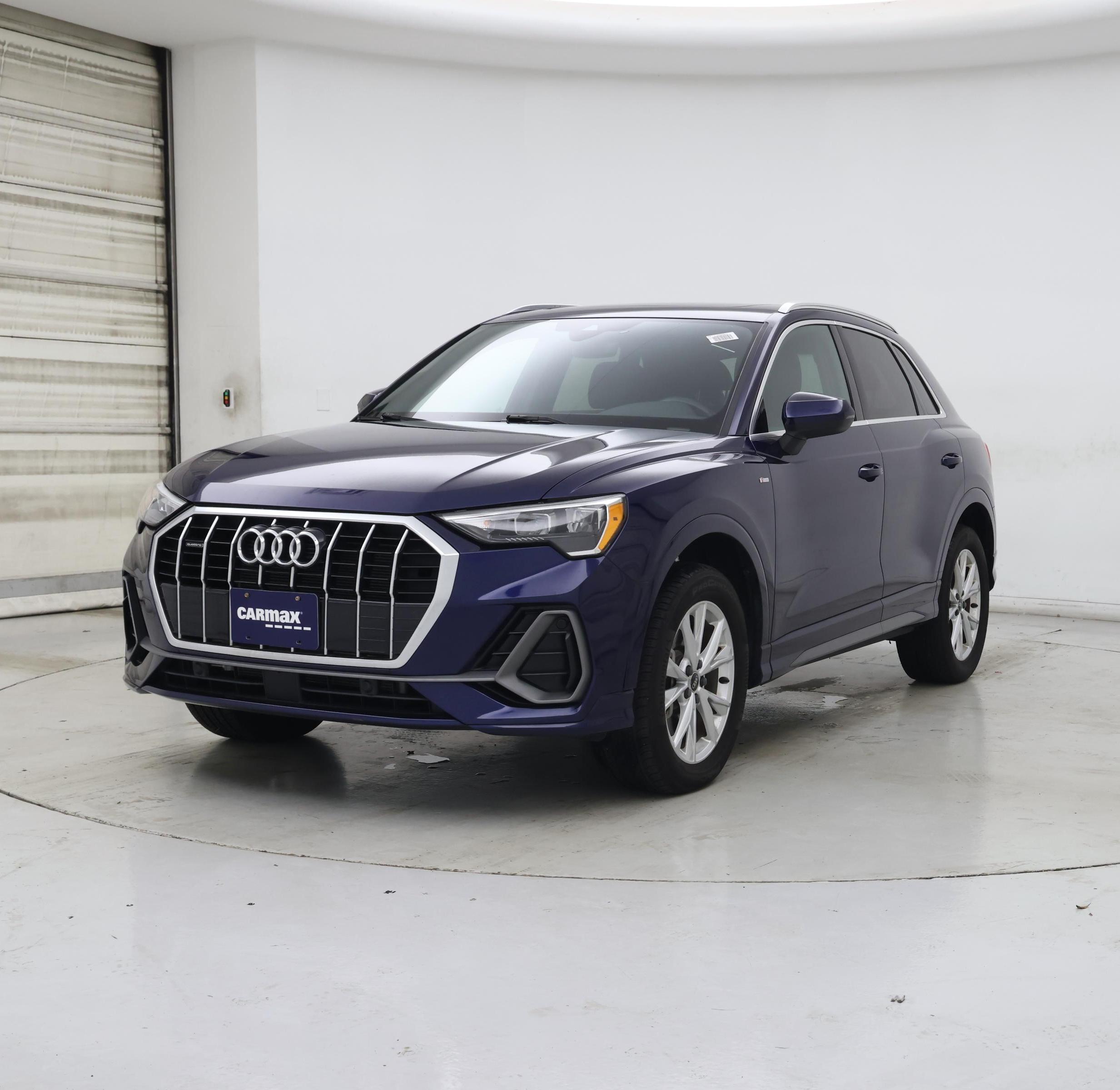 Thumbnail: 2022 Audi Q3 - 4
