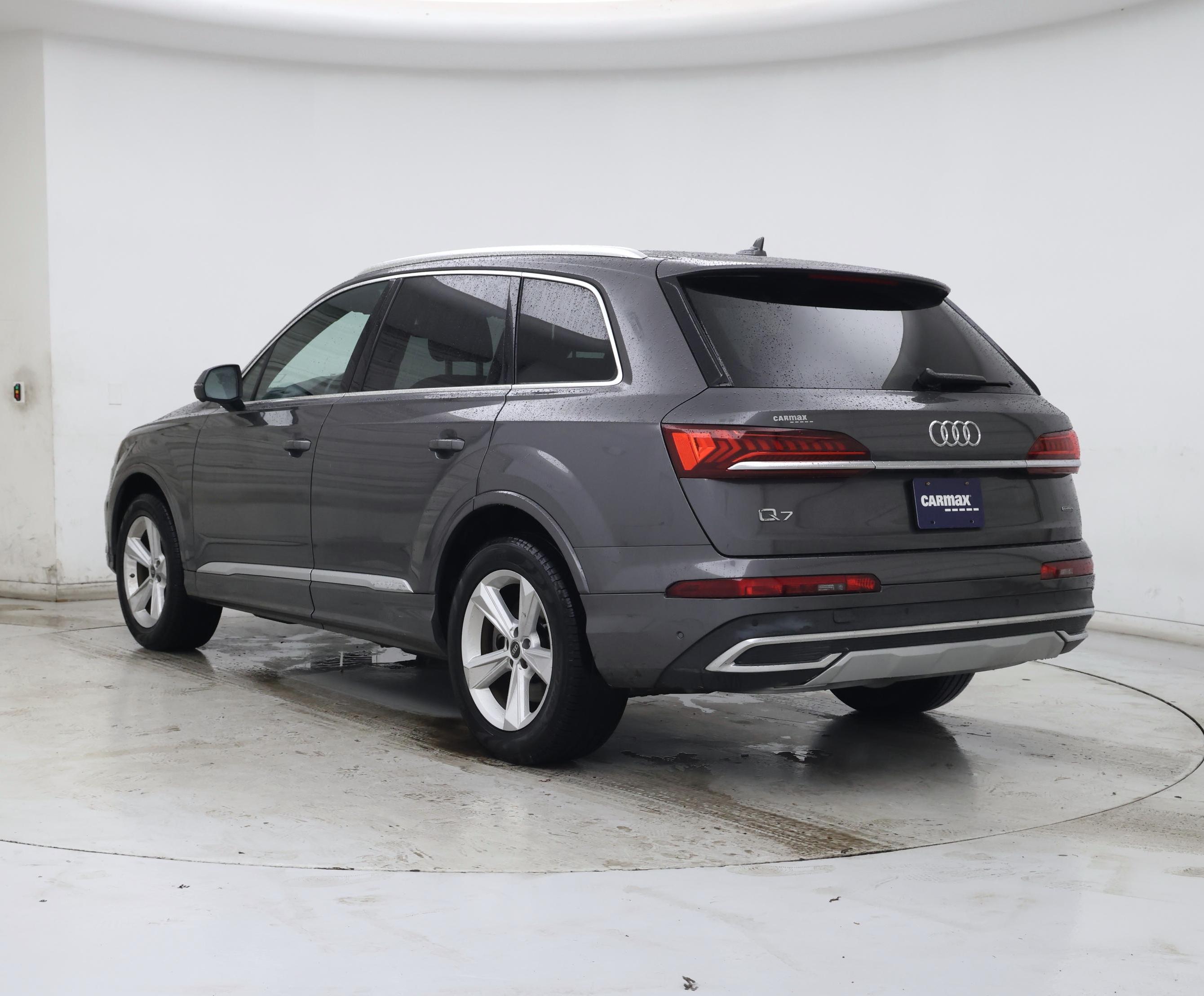 Thumbnail: 2022 Audi Q7 - 2