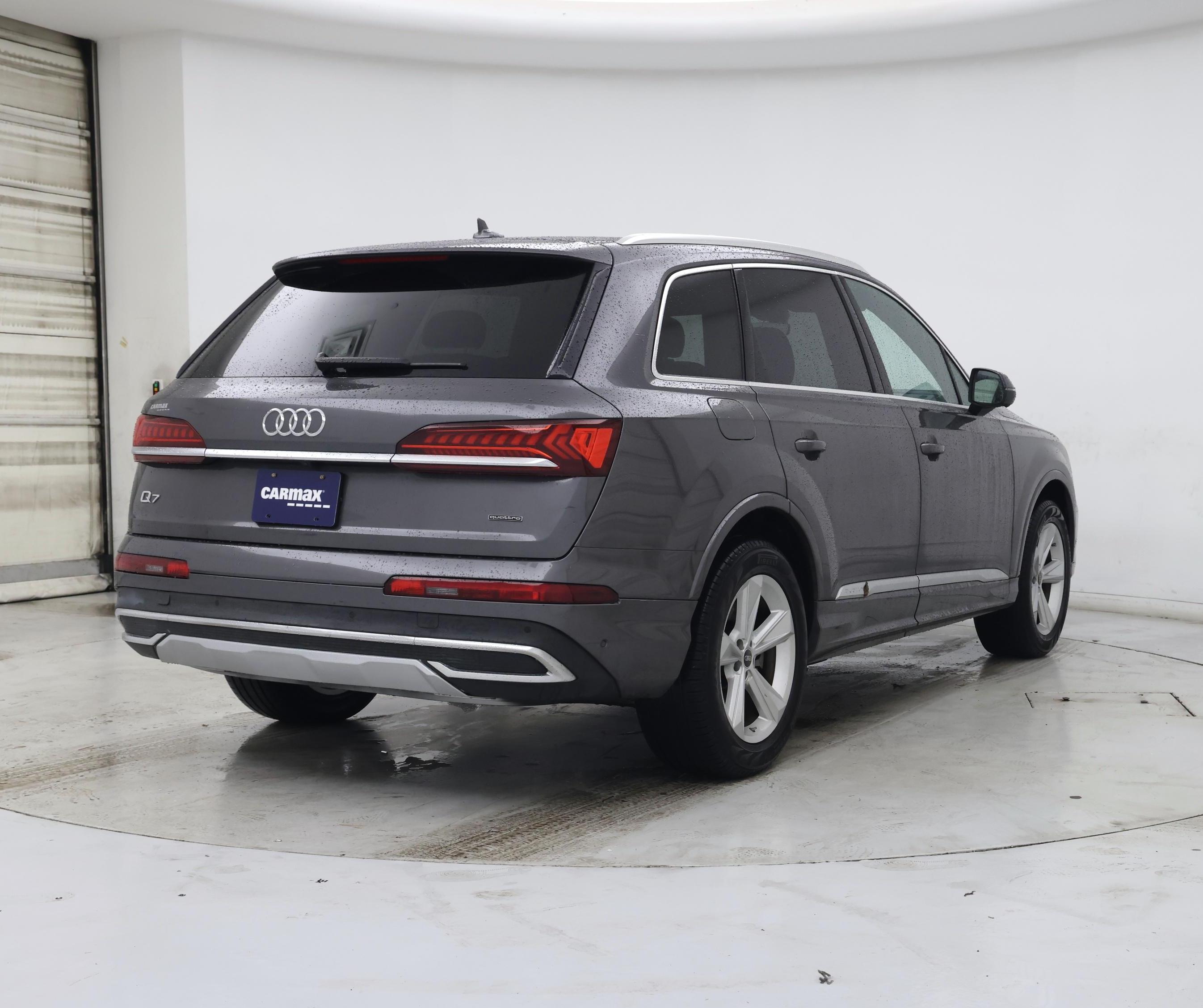 Thumbnail: 2022 Audi Q7 - 8