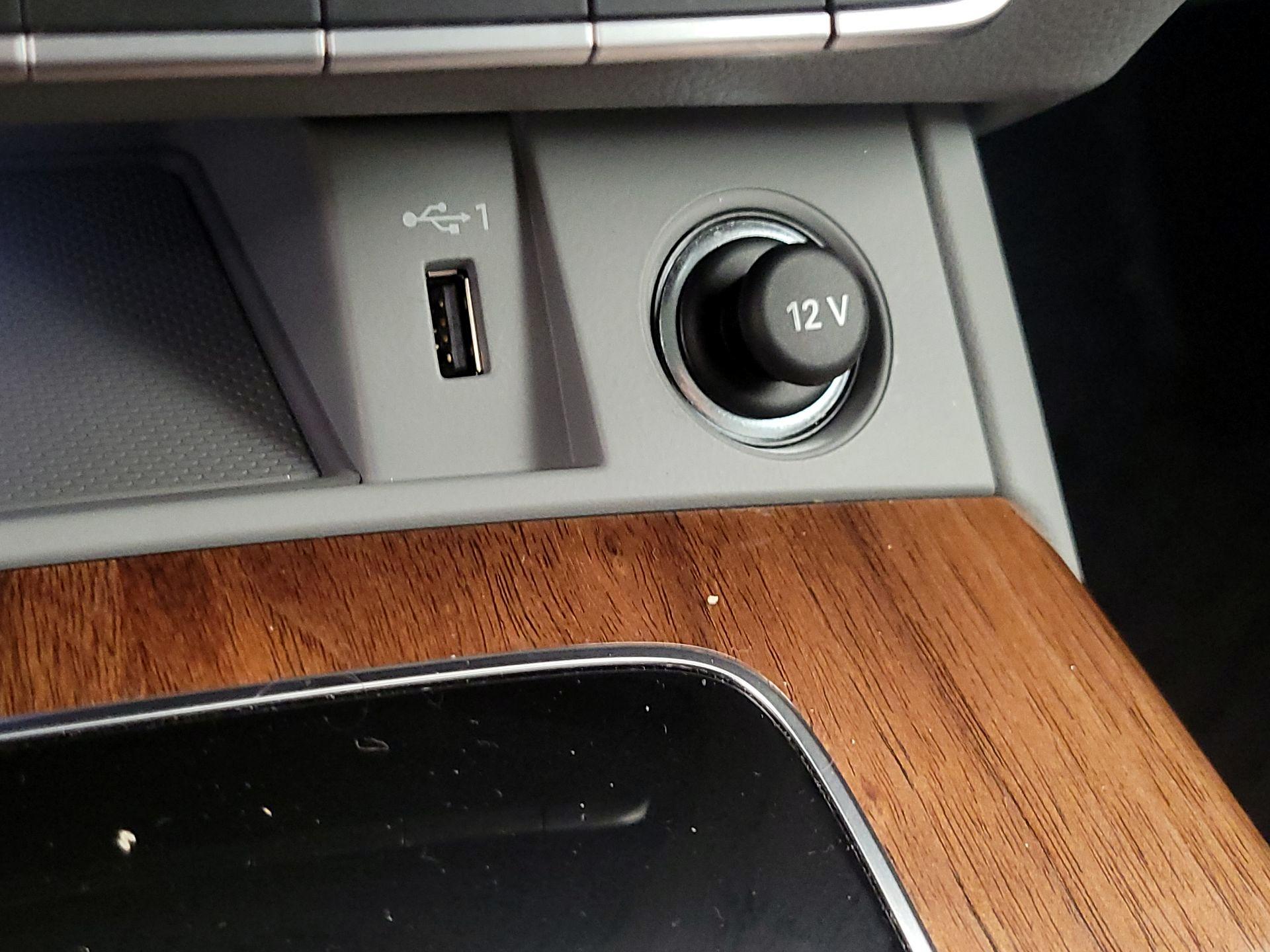 Thumbnail: 2022 Audi Q5 - 18