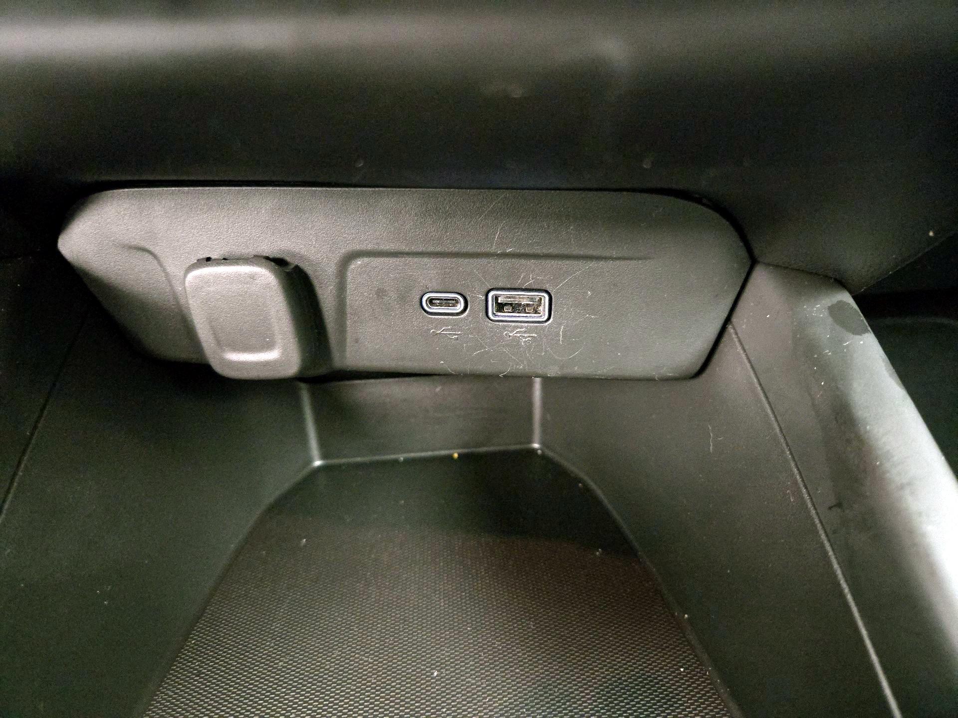 Thumbnail: 2025 Chevrolet Trax - 18