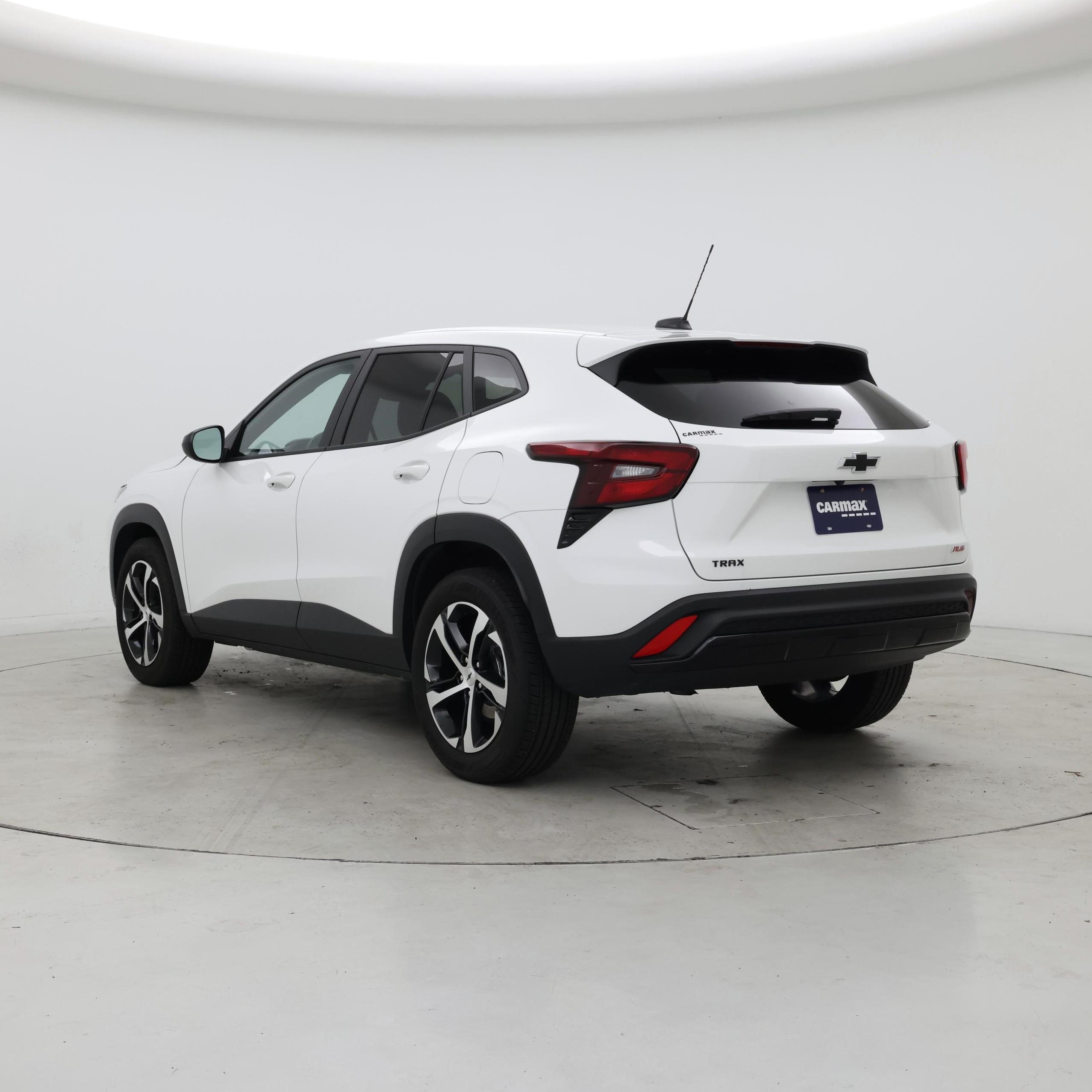 Thumbnail: 2025 Chevrolet Trax - 2