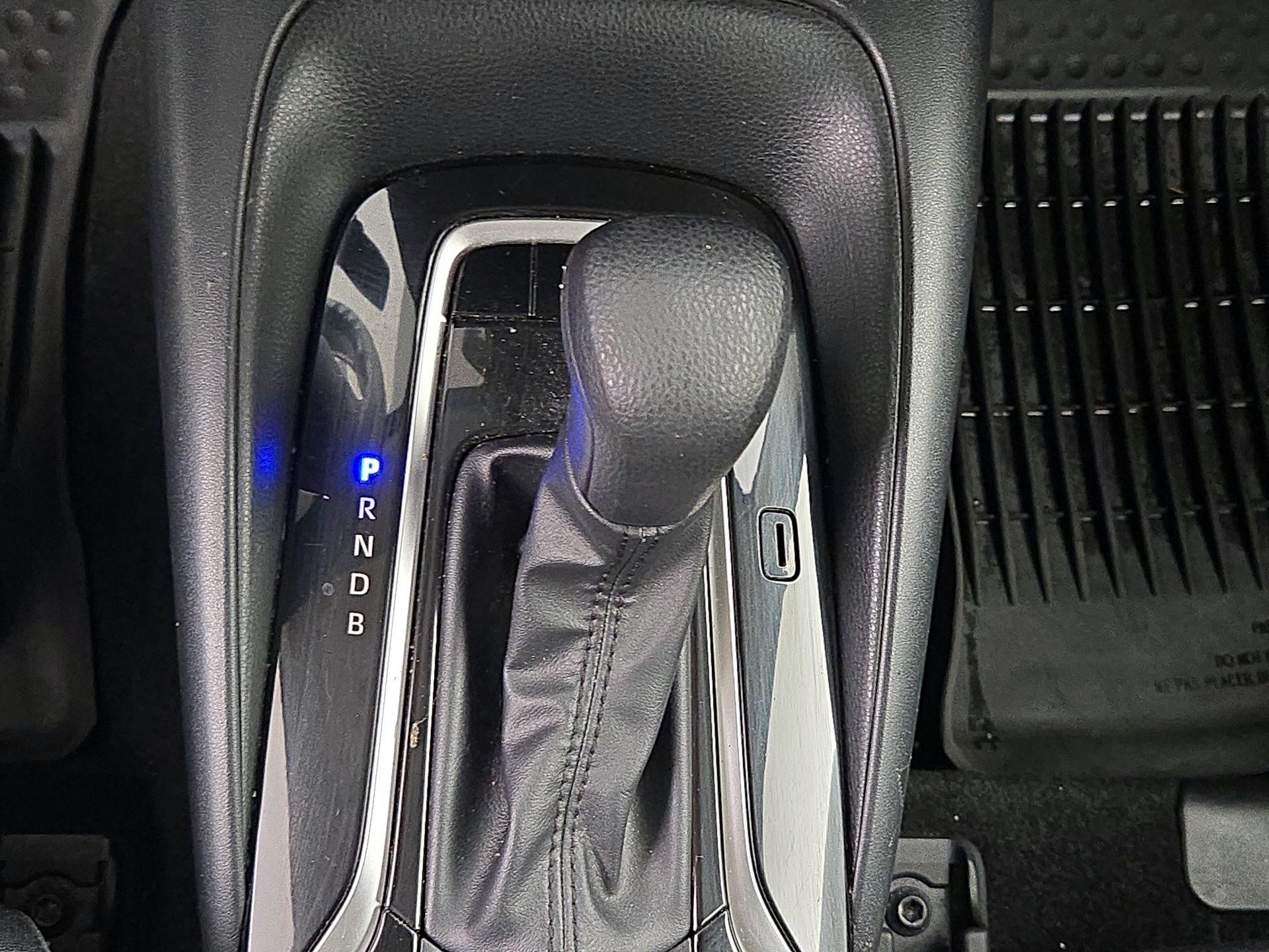 Thumbnail: 2022 Toyota Corolla - 17