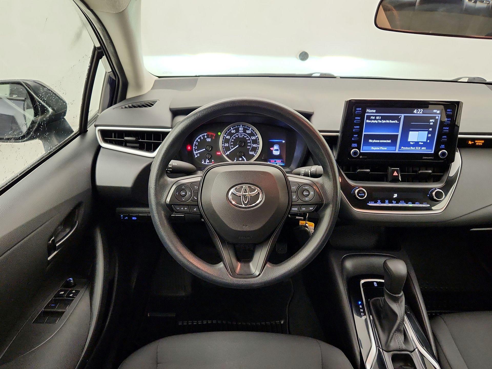 Thumbnail: 2022 Toyota Corolla - 10