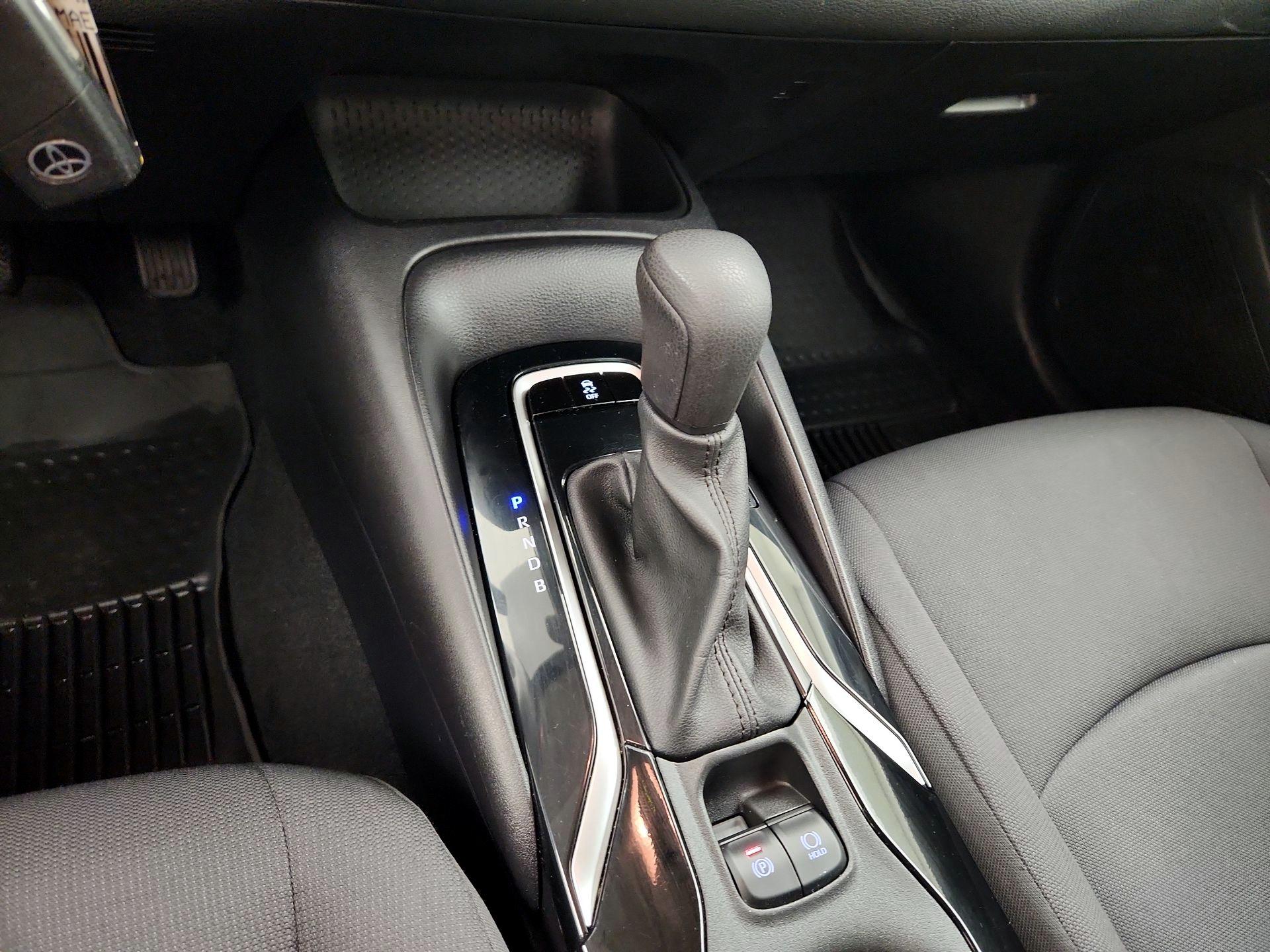 Thumbnail: 2022 Toyota Corolla - 17