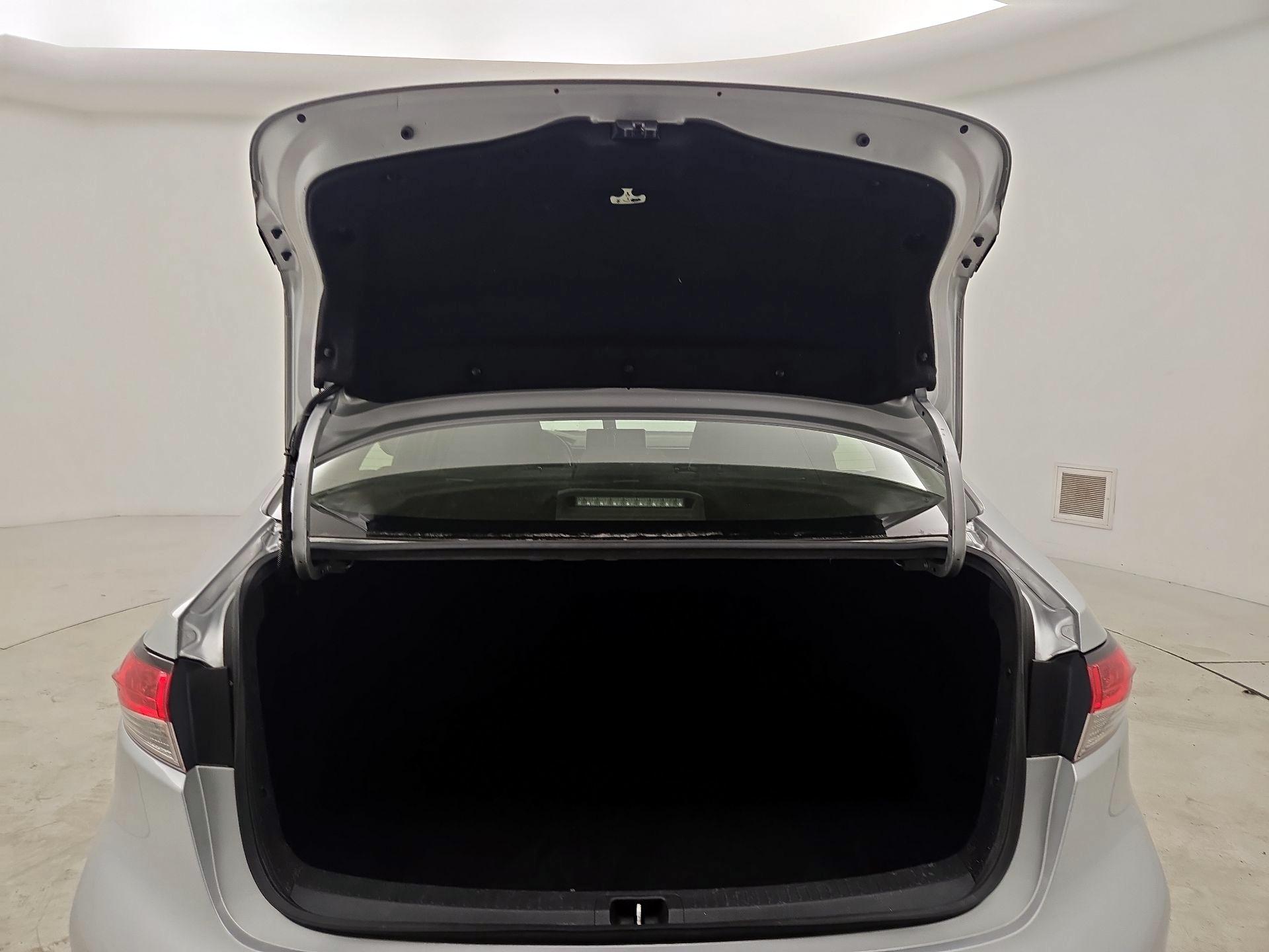 Thumbnail: 2020 Toyota Corolla - 20