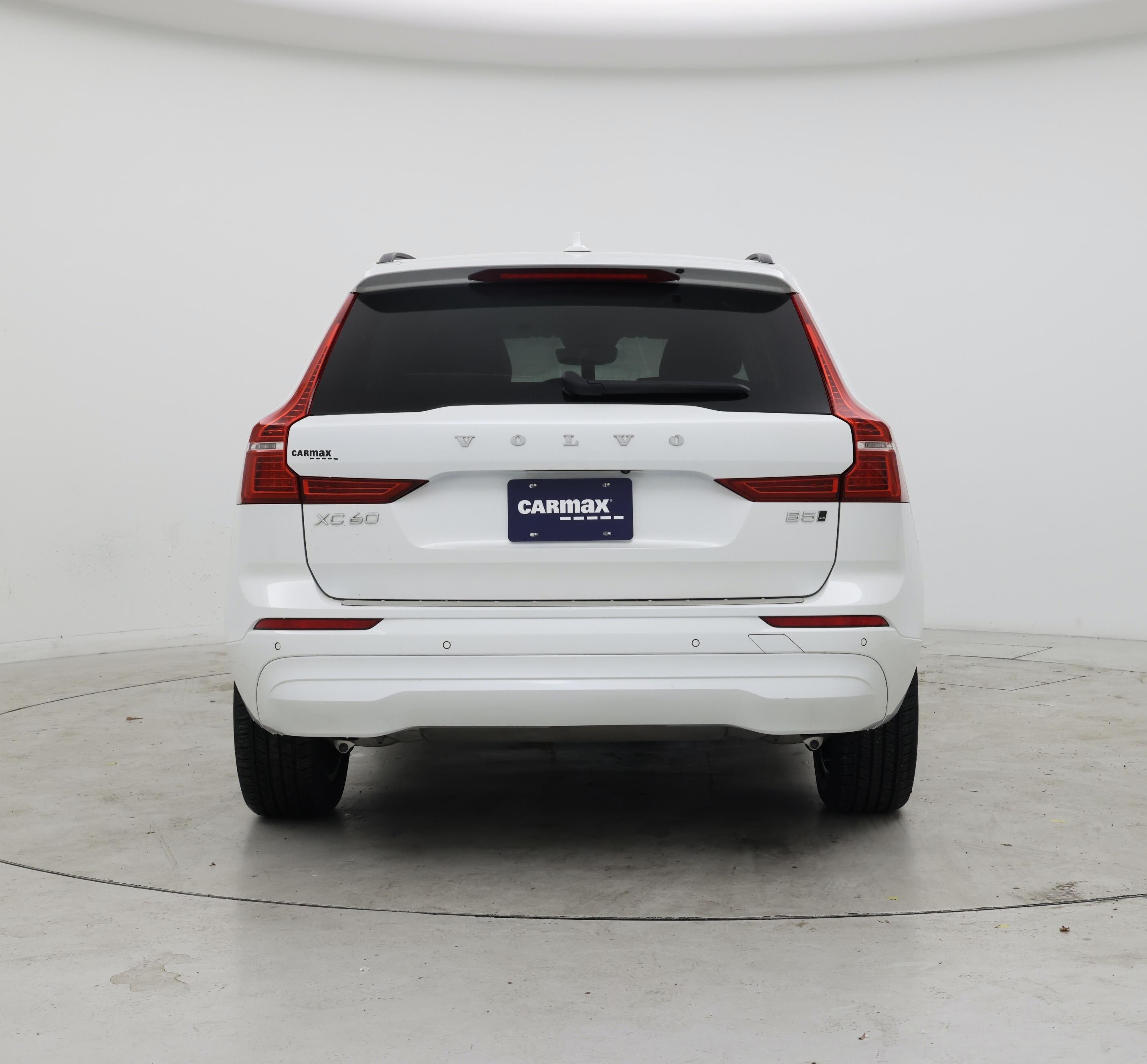 Thumbnail: 2023 Volvo XC60 - 6