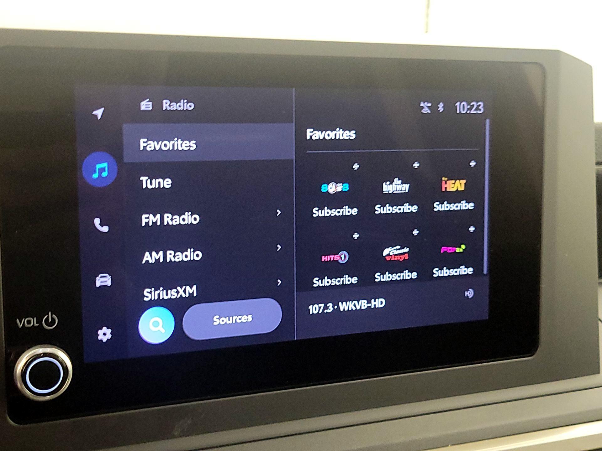 Thumbnail: 2024 Toyota Tacoma - 15