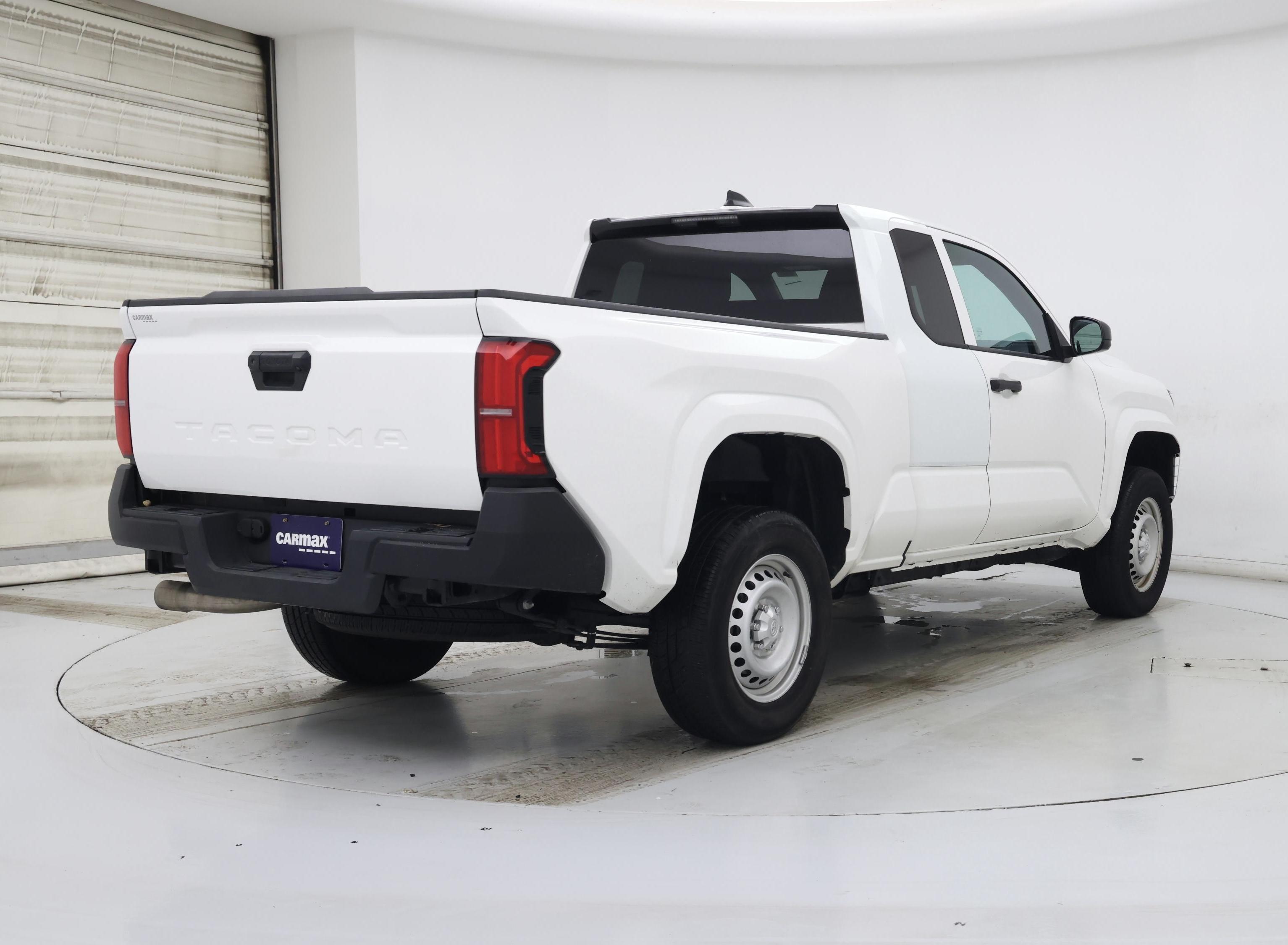 Thumbnail: 2024 Toyota Tacoma - 8