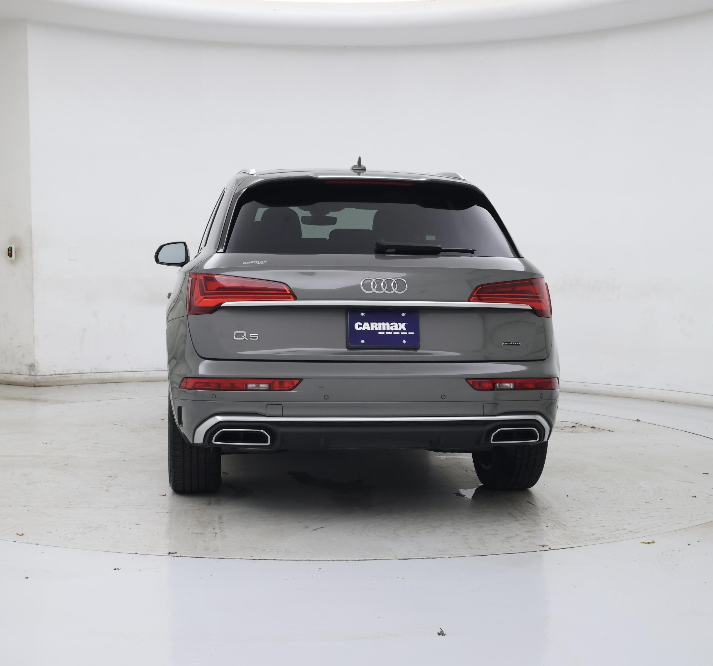 Thumbnail: 2023 Audi Q5 - 6