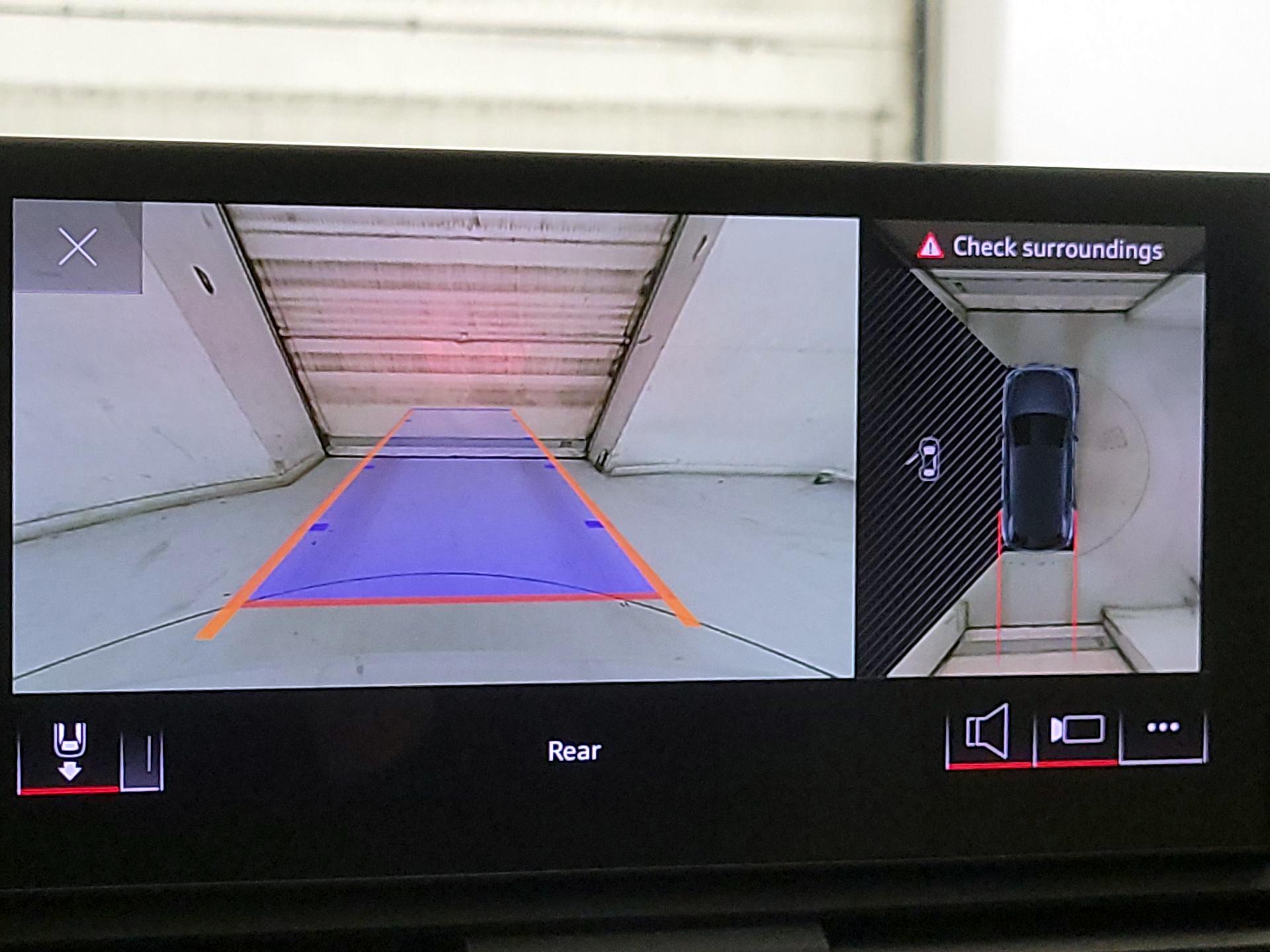 Thumbnail: 2023 Audi Q5 - 14