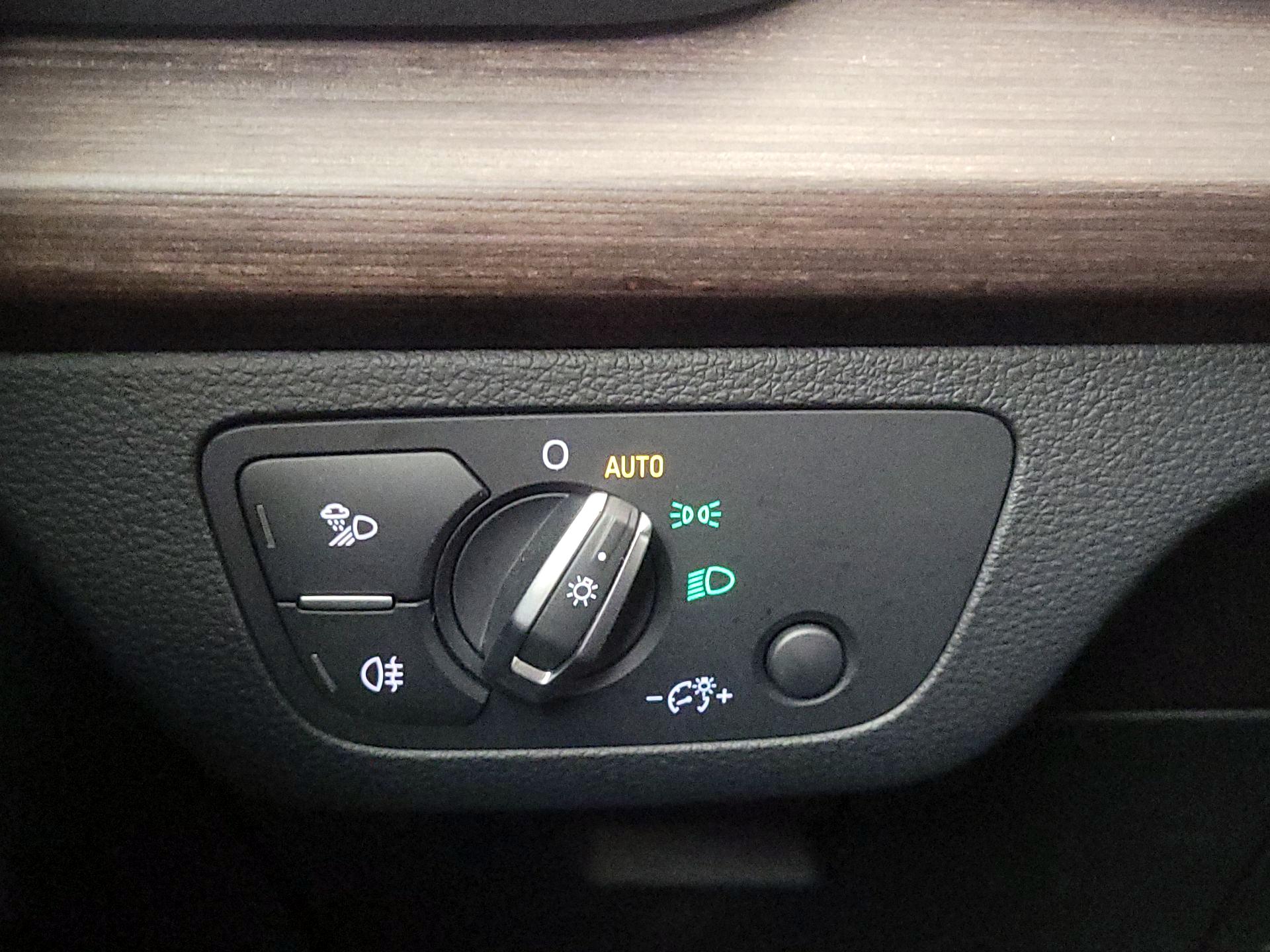 Thumbnail: 2023 Audi Q5 - 13