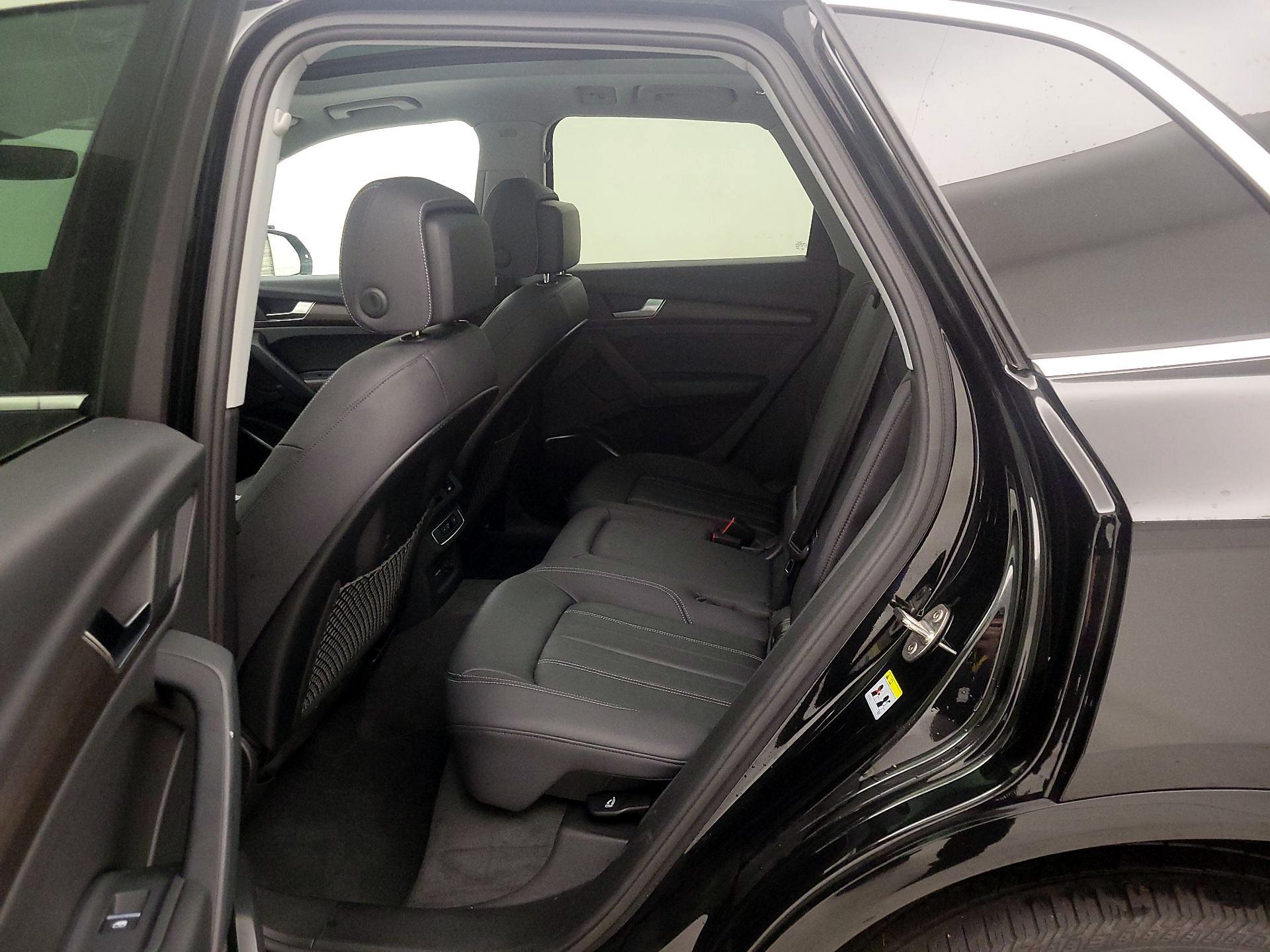 Thumbnail: 2023 Audi Q5 - 20