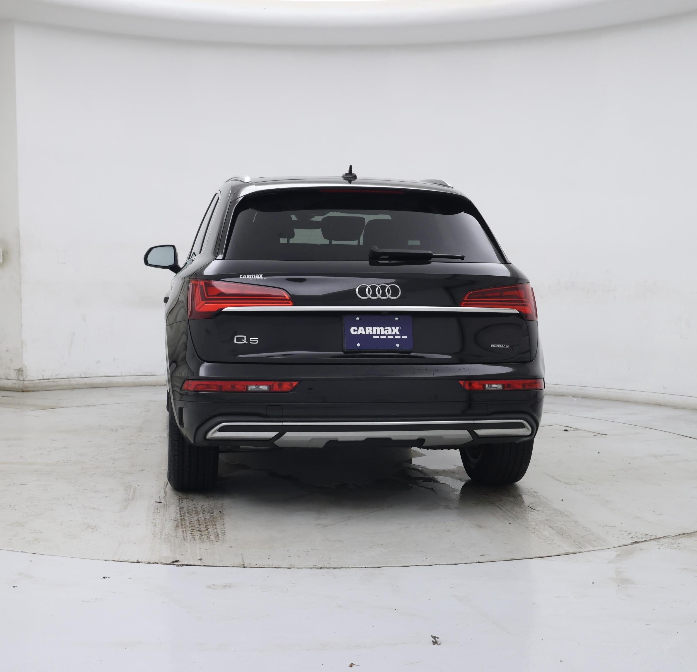 Thumbnail: 2023 Audi Q5 - 6