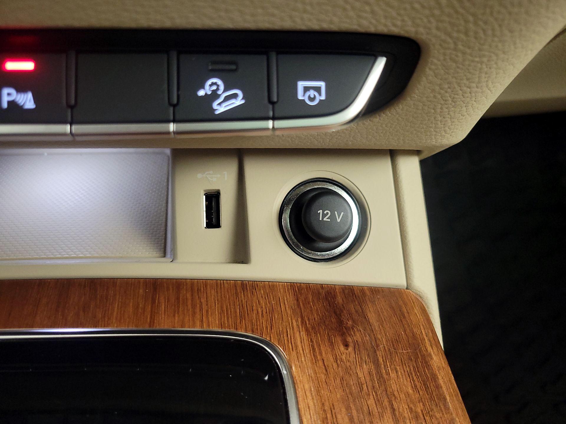 Thumbnail: 2023 Audi Q5 - 18