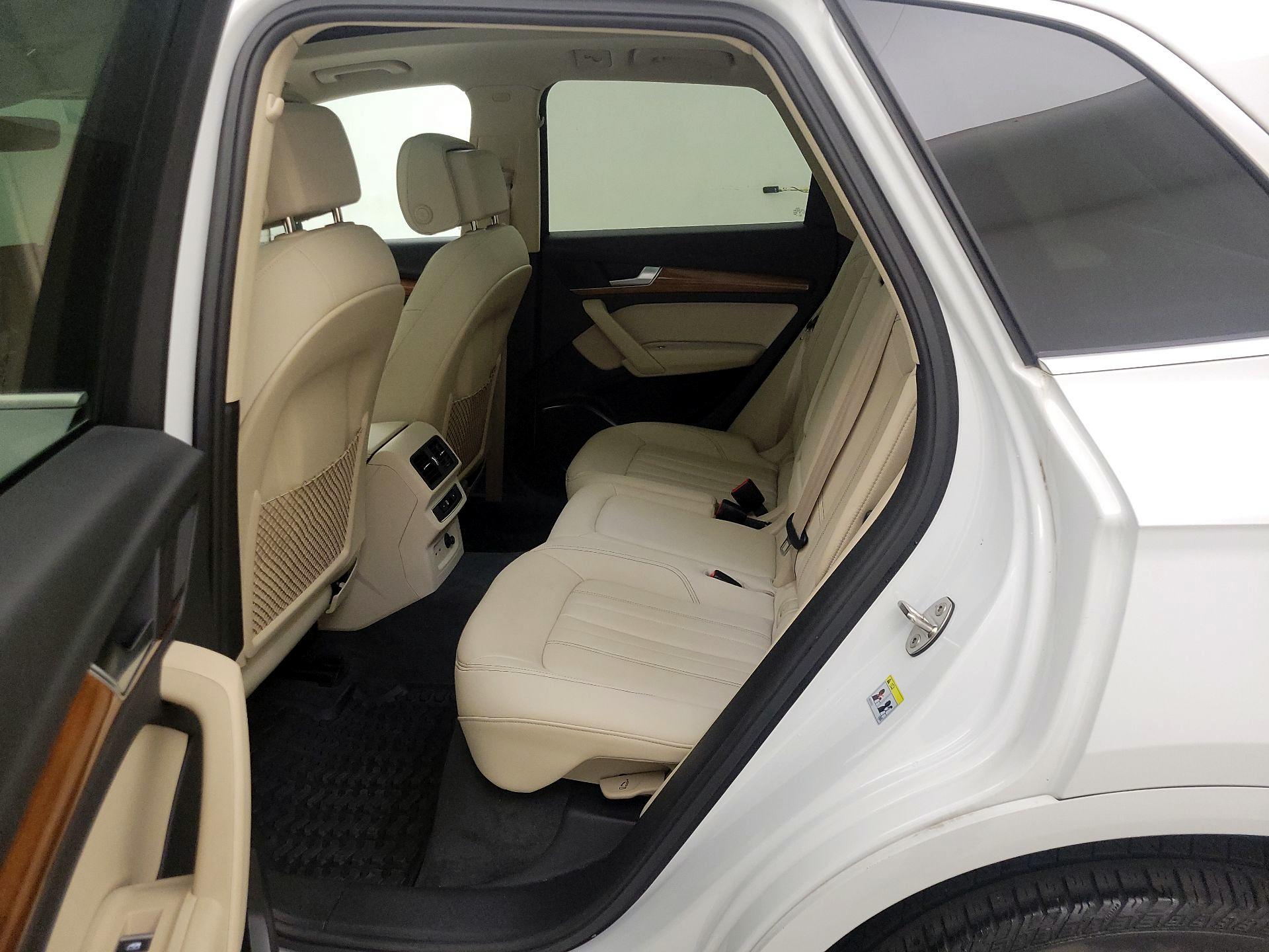 Thumbnail: 2023 Audi Q5 - 20