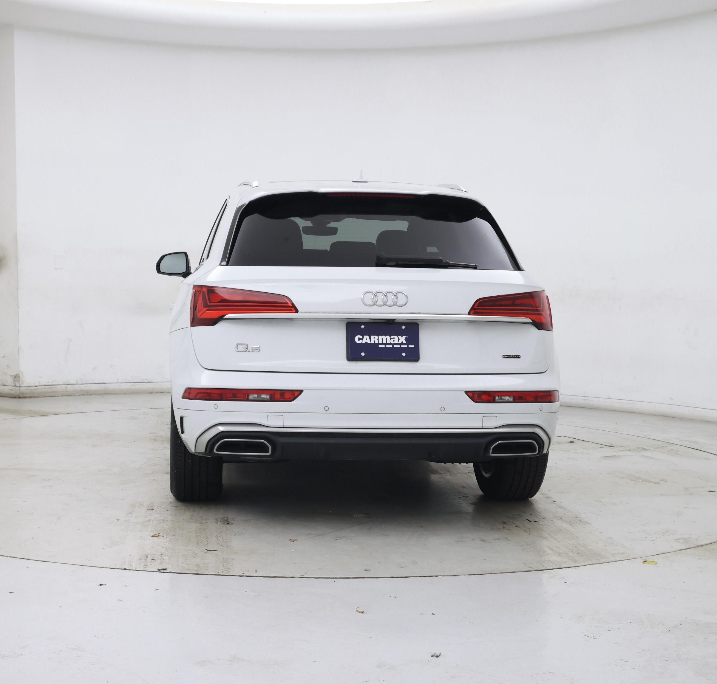 Thumbnail: 2023 Audi Q5 - 6