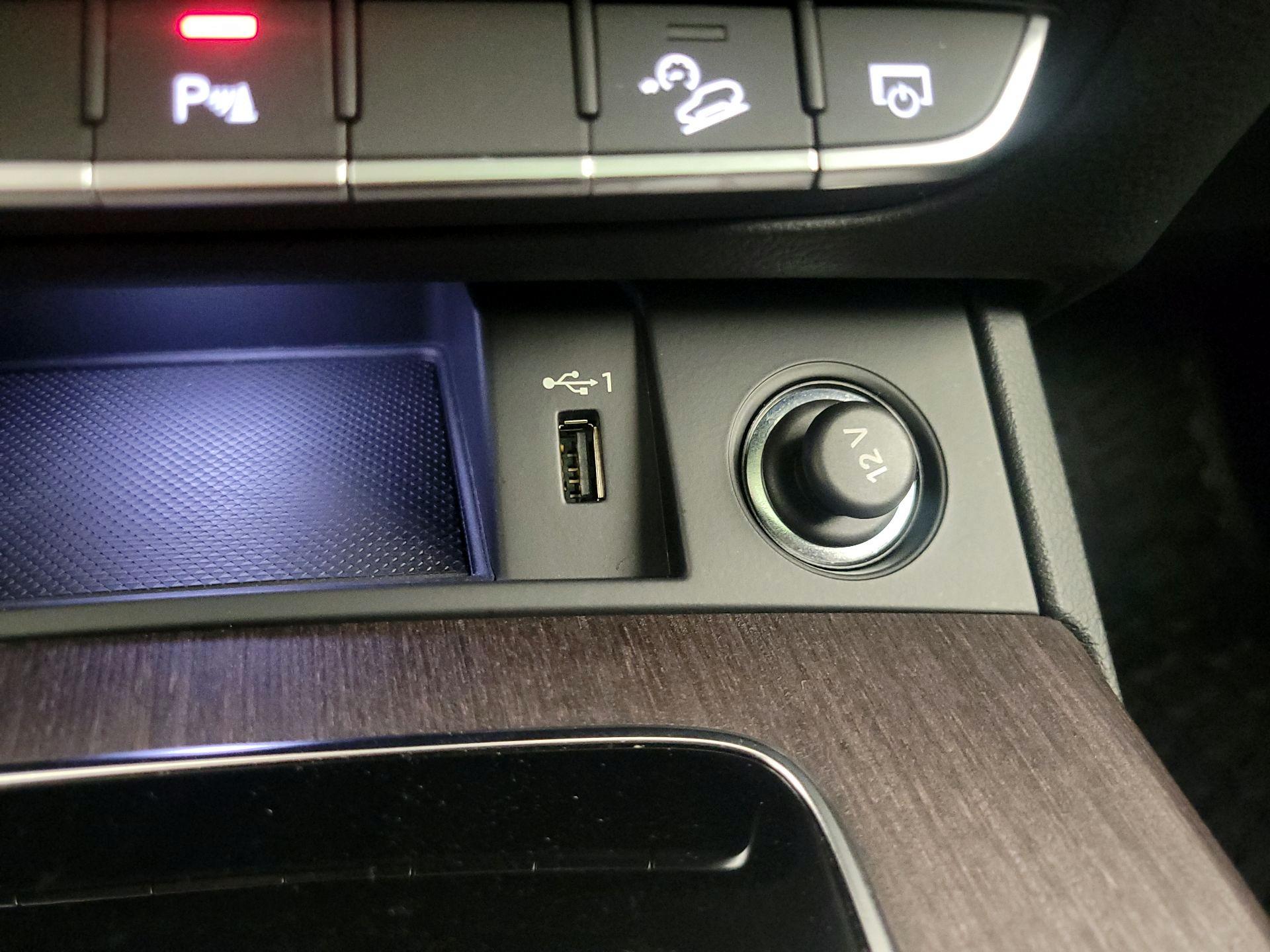 Thumbnail: 2022 Audi Q5 - 18