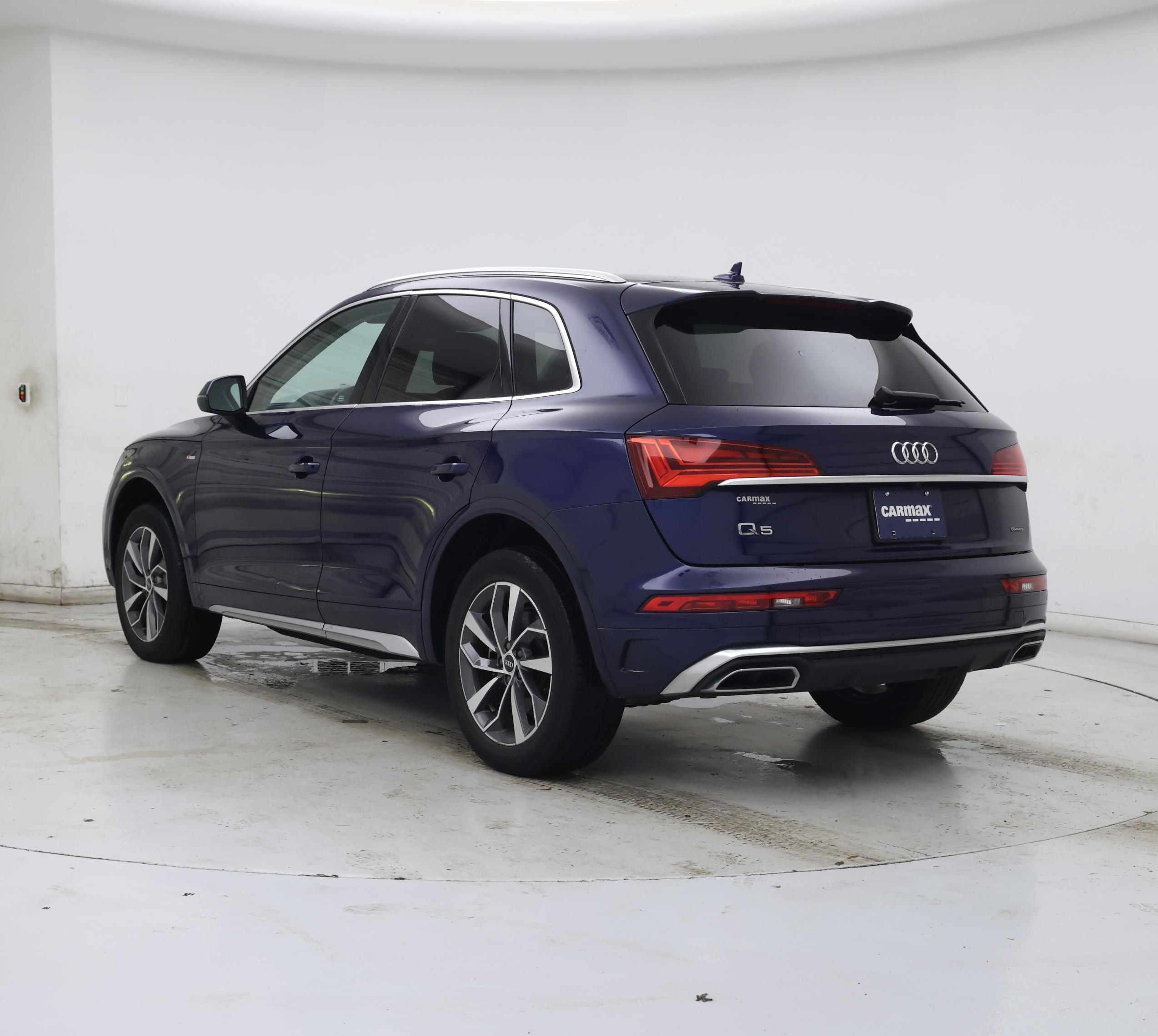 Thumbnail: 2022 Audi Q5 - 2