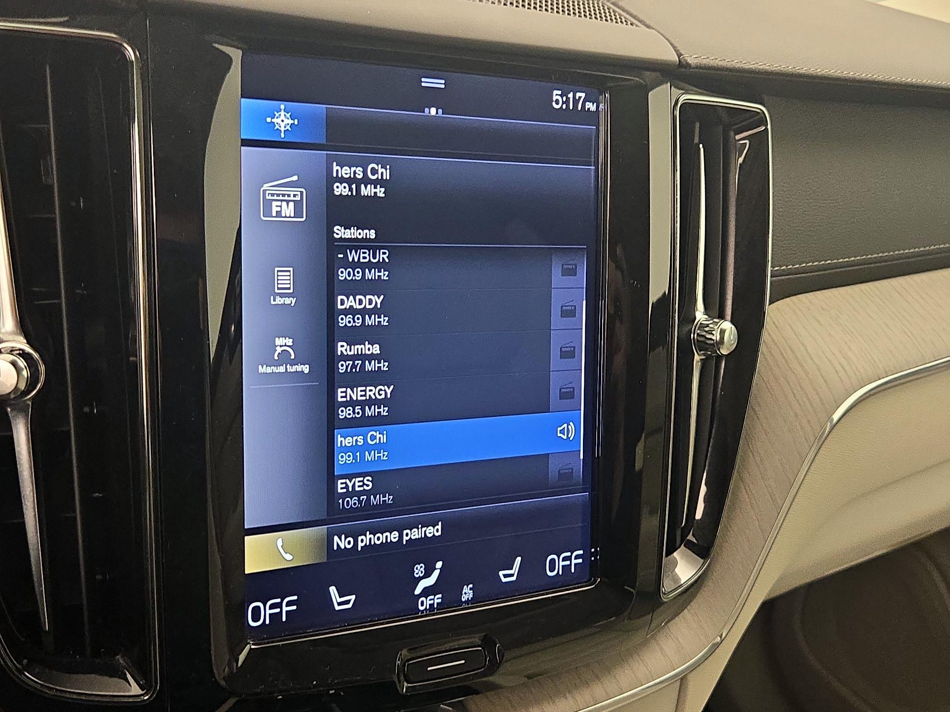 Thumbnail: 2020 Volvo XC60 - 16