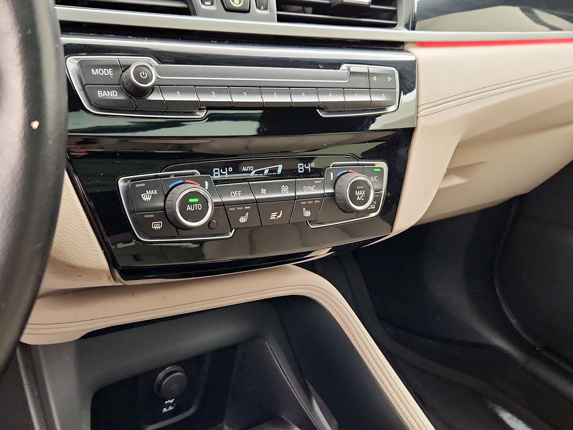 Thumbnail: 2020 BMW X1 - 17