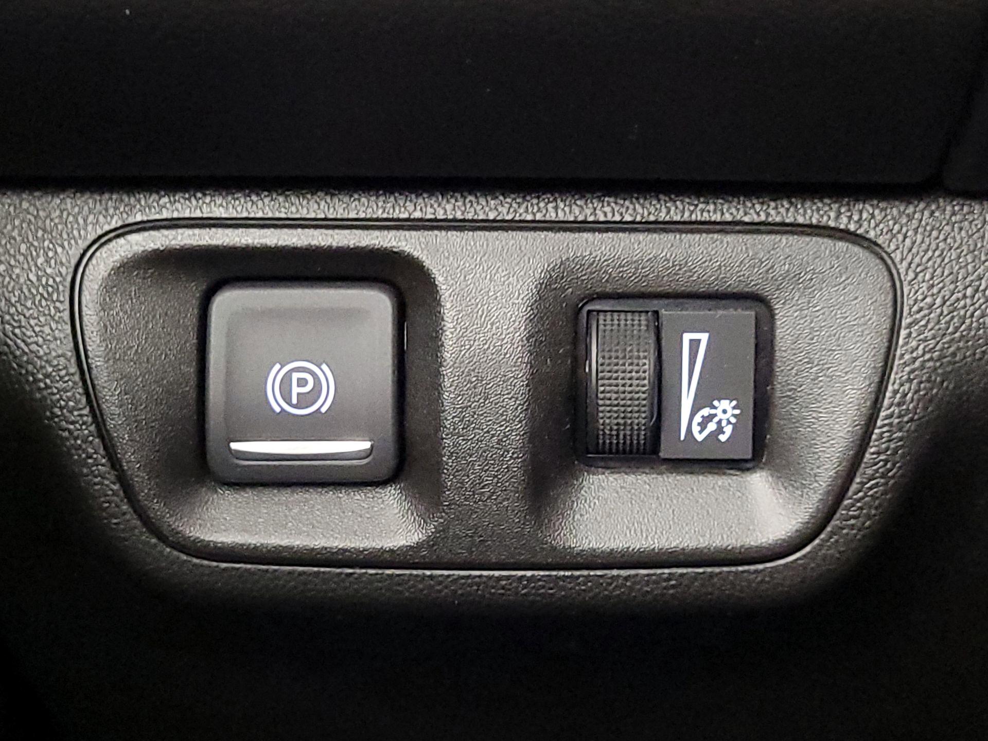 Thumbnail: 2021 GMC Acadia - 13