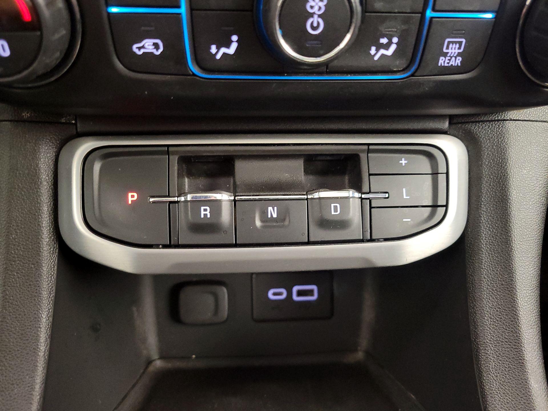 Thumbnail: 2021 GMC Acadia - 17