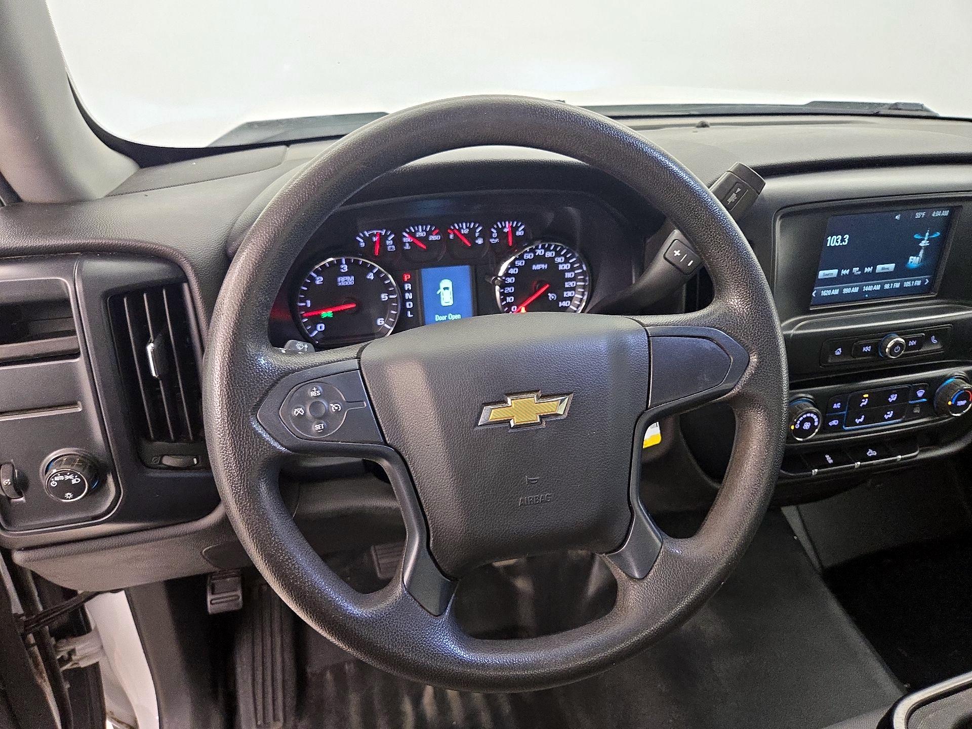 Thumbnail: 2018 Chevrolet Silverado 1500 - 10