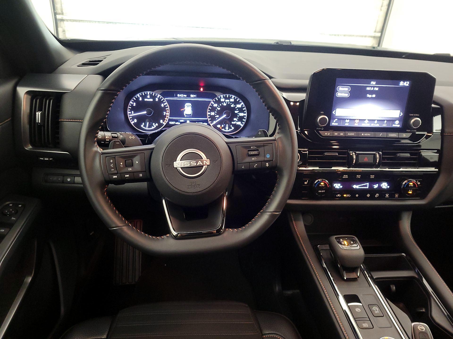 Thumbnail: 2024 Nissan Pathfinder - 10