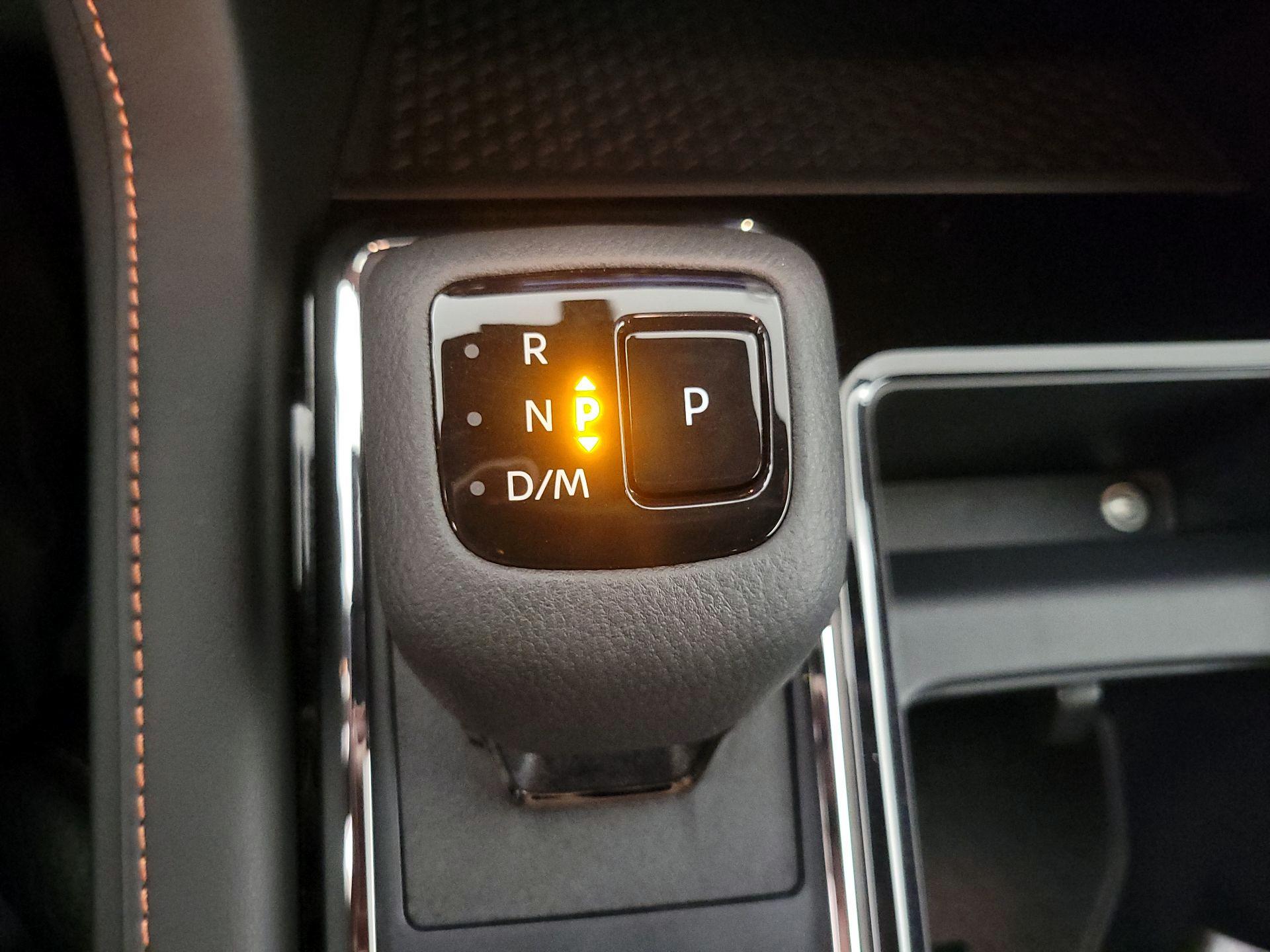 Thumbnail: 2024 Nissan Pathfinder - 17