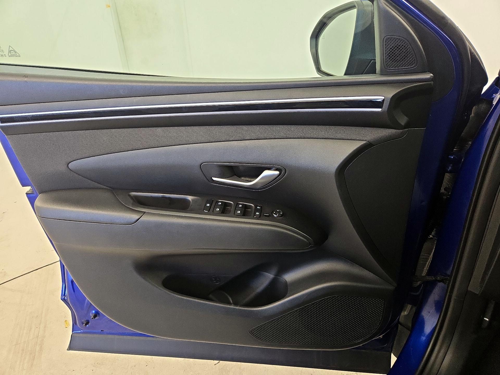 Thumbnail: 2023 Hyundai Tucson - 12