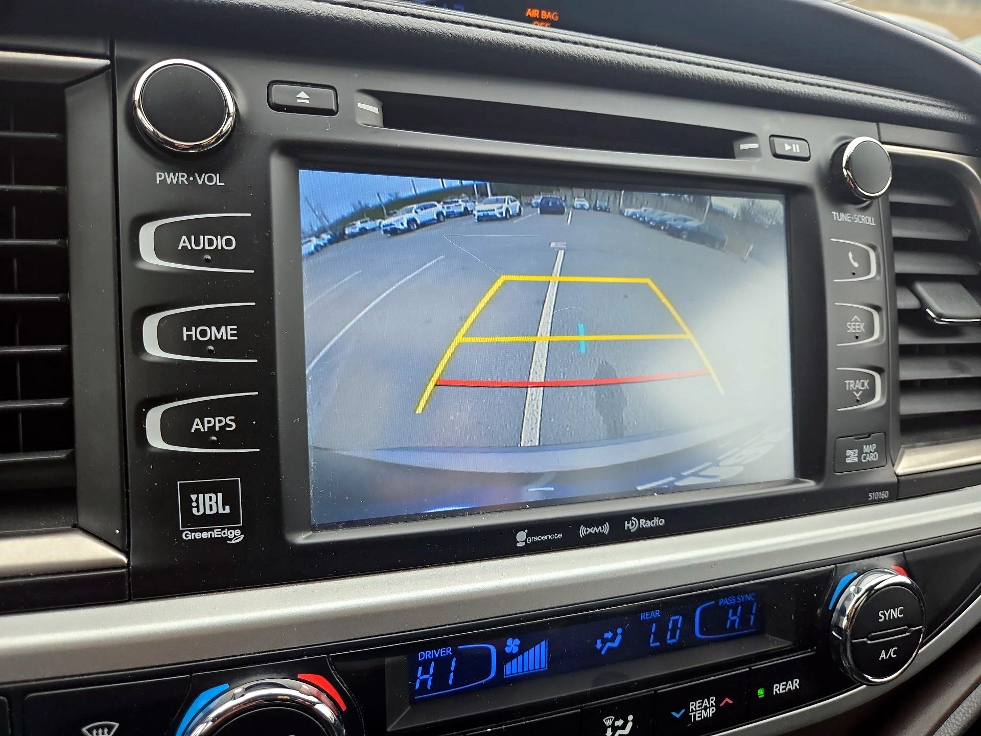 Thumbnail: 2016 Toyota Highlander - 13